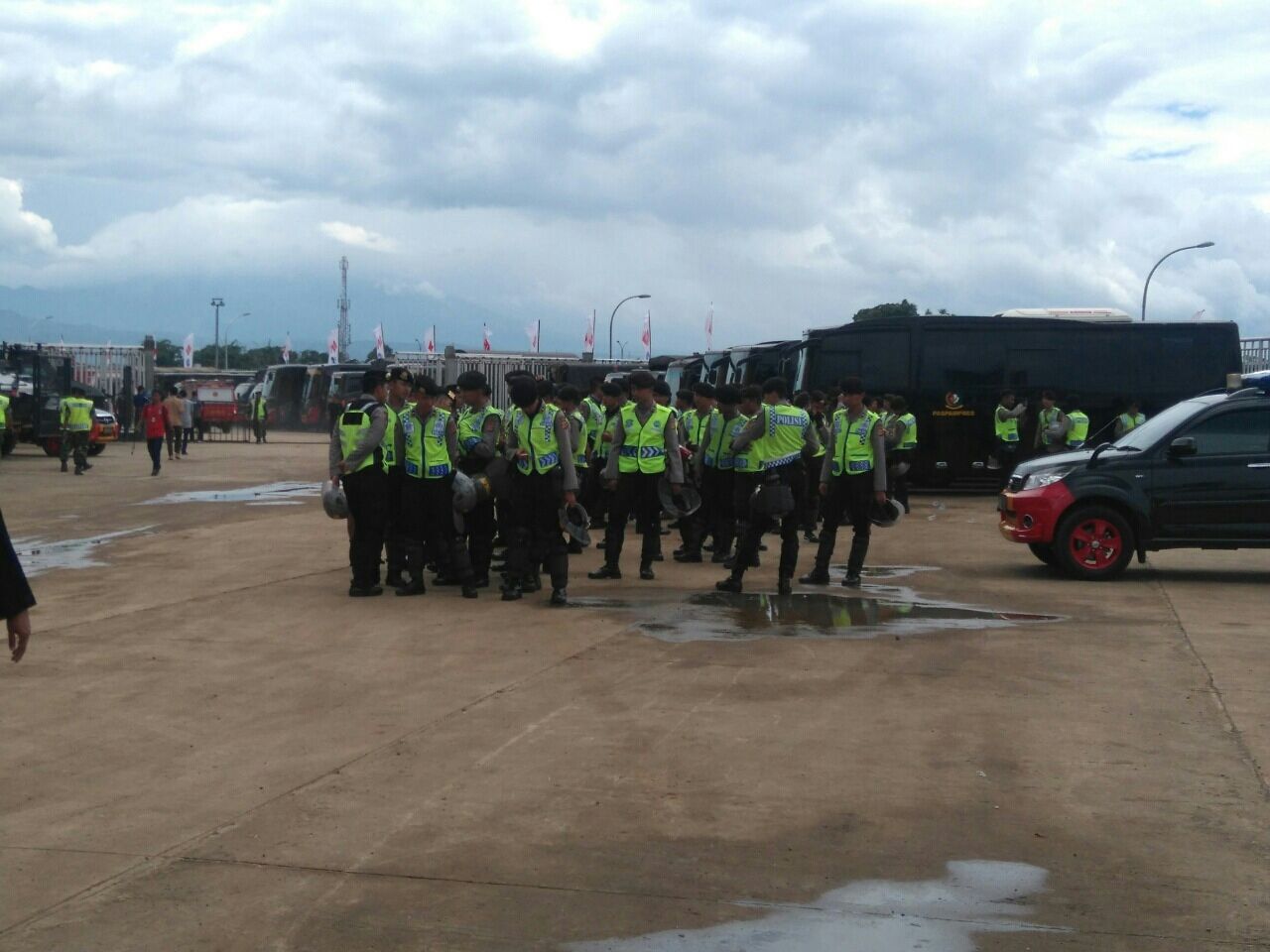 Kepolisian di Pakansari