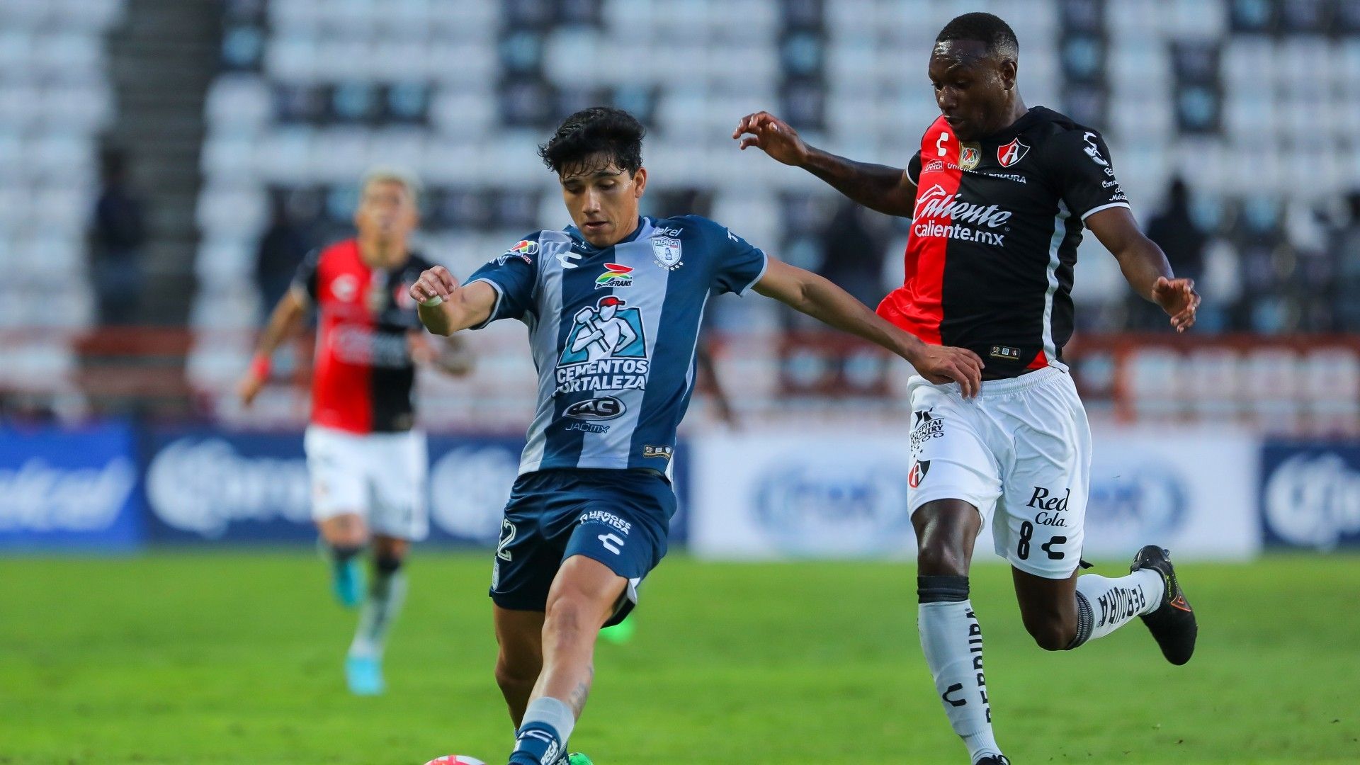 Luis Chávez Anibal Chalá Pachuca Atlas Apertura 2022