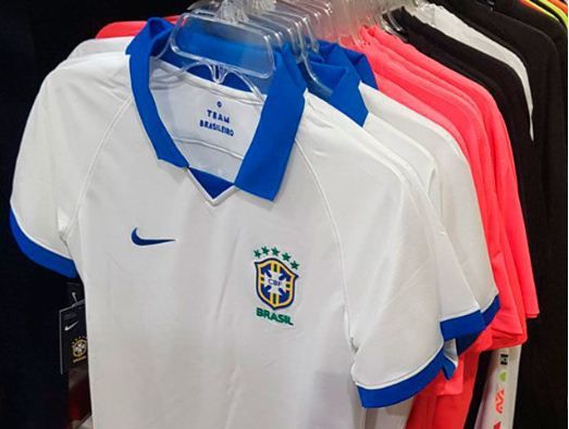 Camisa branca Brasil 050319