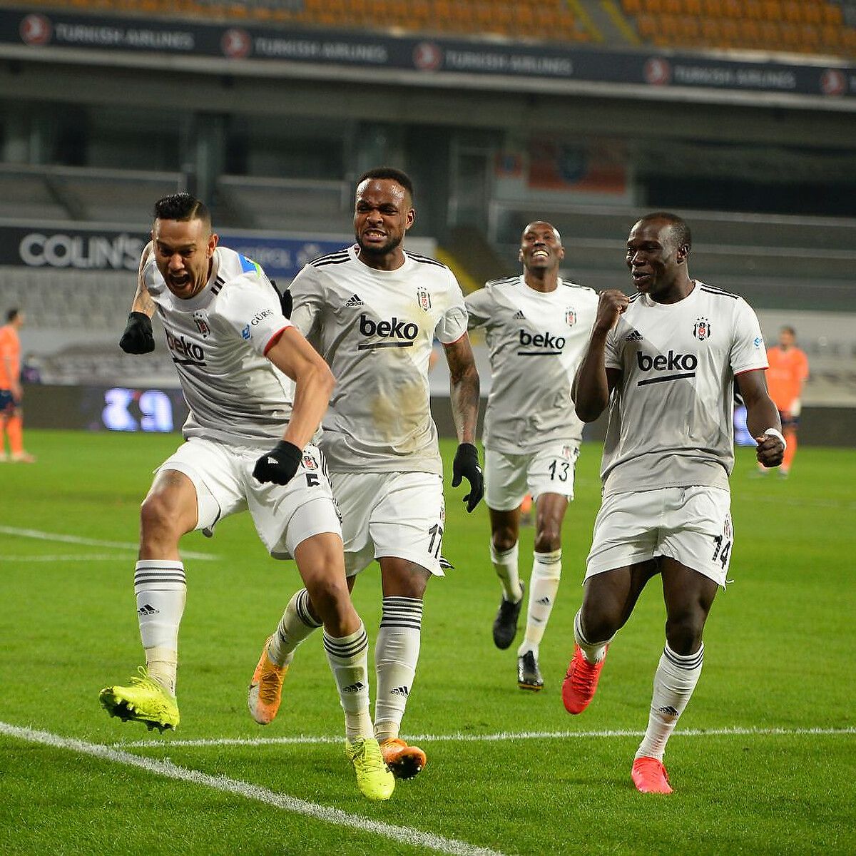 Josef De Souza Besiktas Goal Celebration vs. Basaksehir 03/12/21