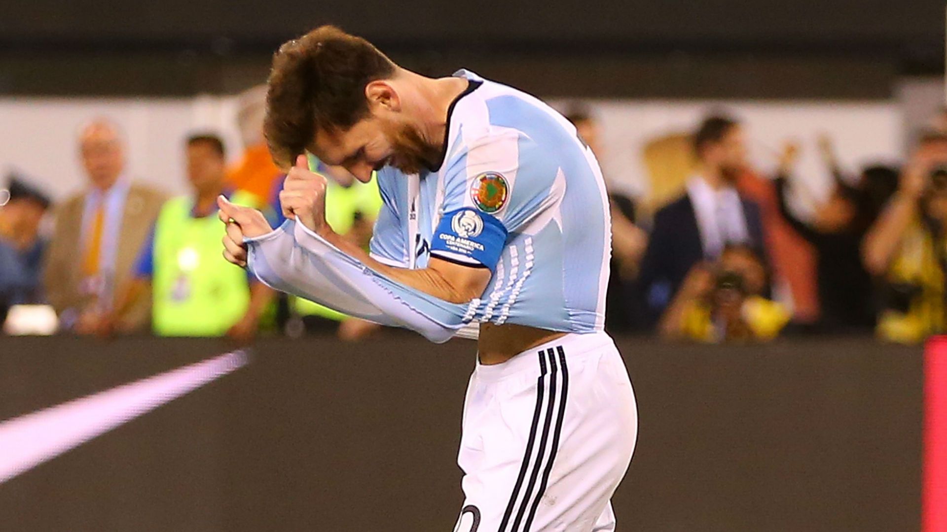 Lionel Messi - cropped
