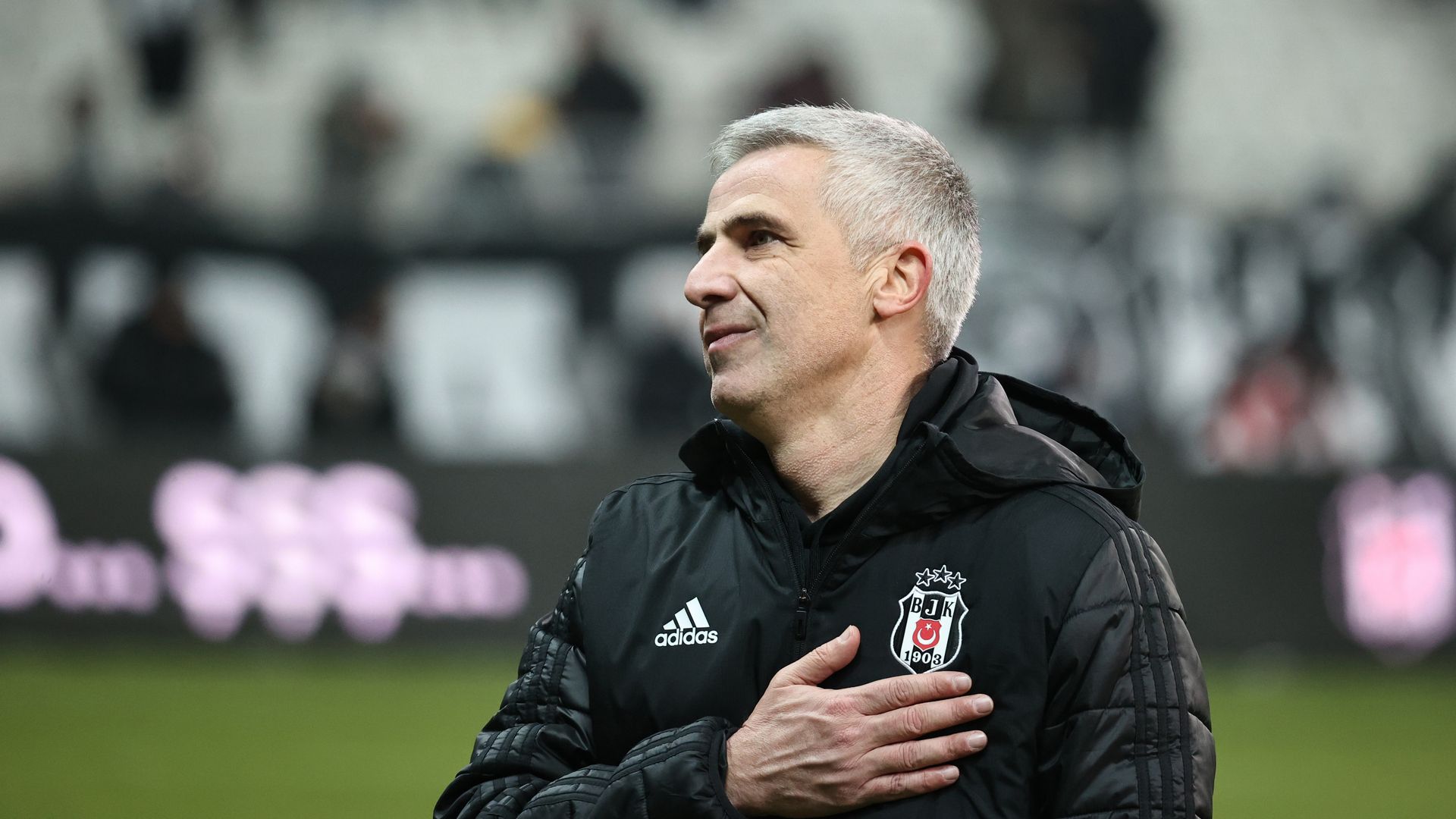 Önder Karaveli Beşiktaş