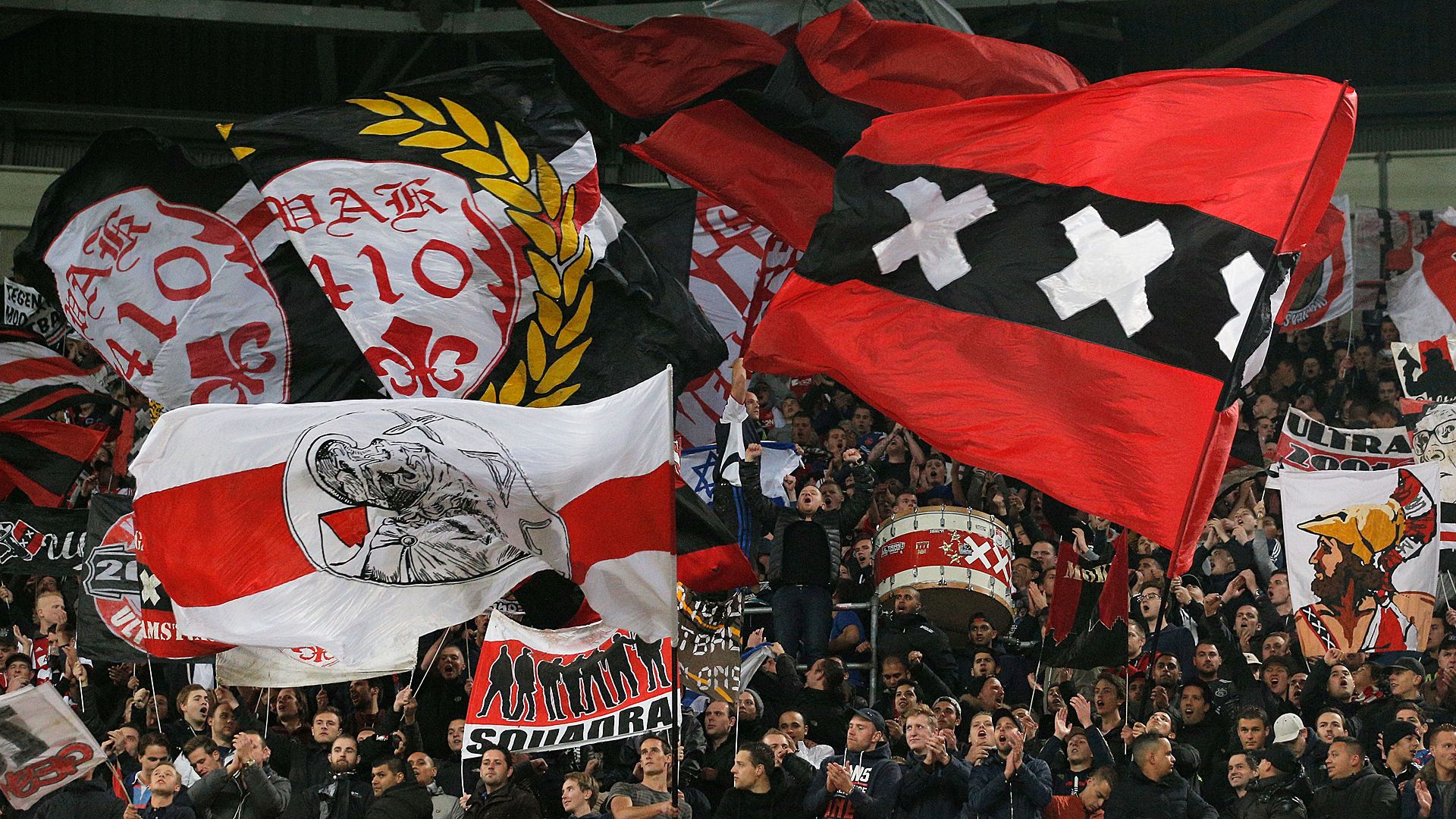 Ajax Fans 11052014