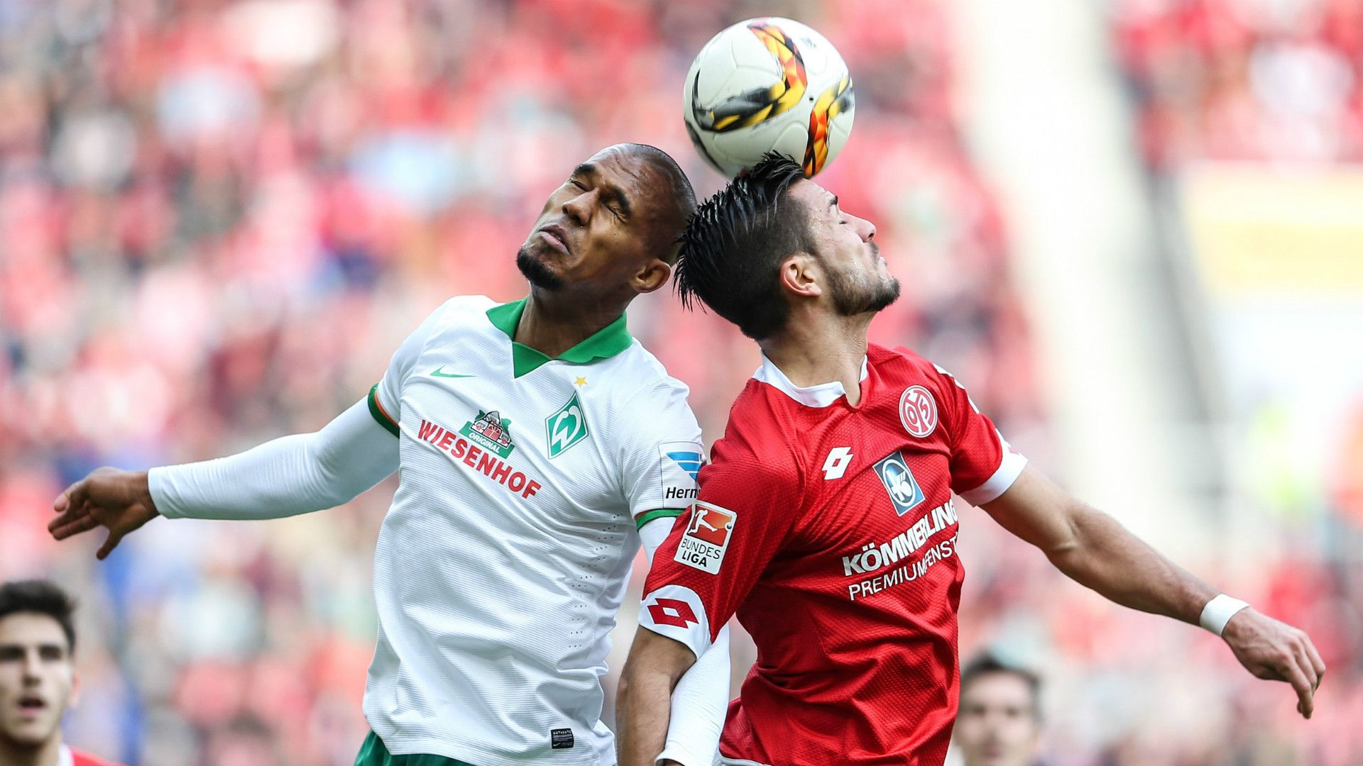 THEODOR GEBRE SELASSIE WERDER BREMEN DANNY LATZA MAINZ GERMAN BUNDESLIGA 24102015