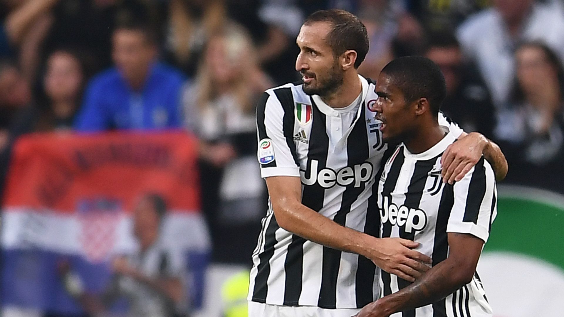 Giorgio Chiellini Douglas Costa Juventus