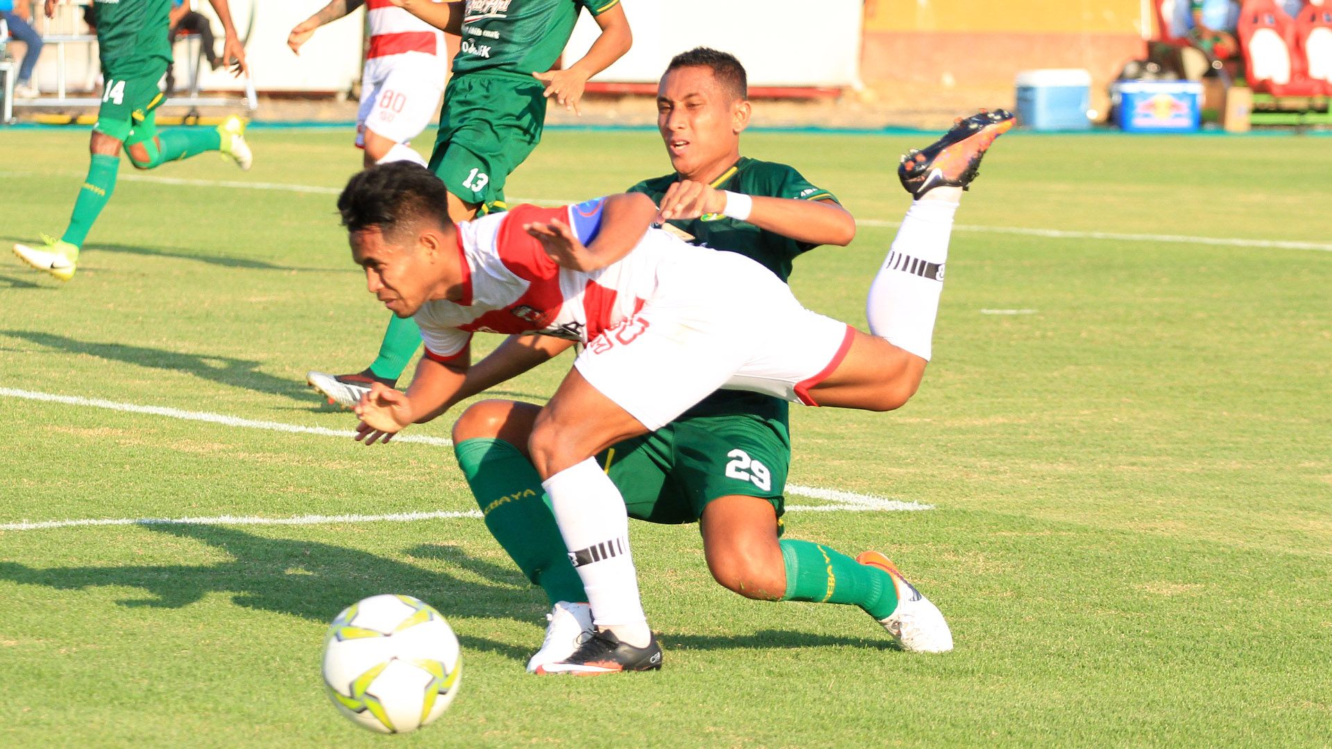 Andik Vermansyah - Madura United & Saifudin - Persebaya