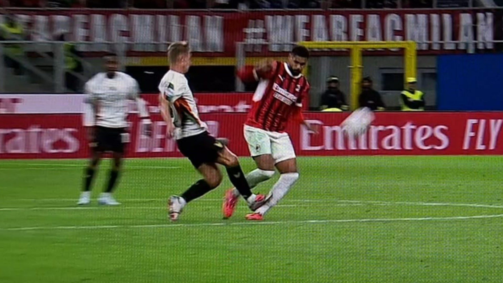 Nicolussi Caviglia Milan Venezia