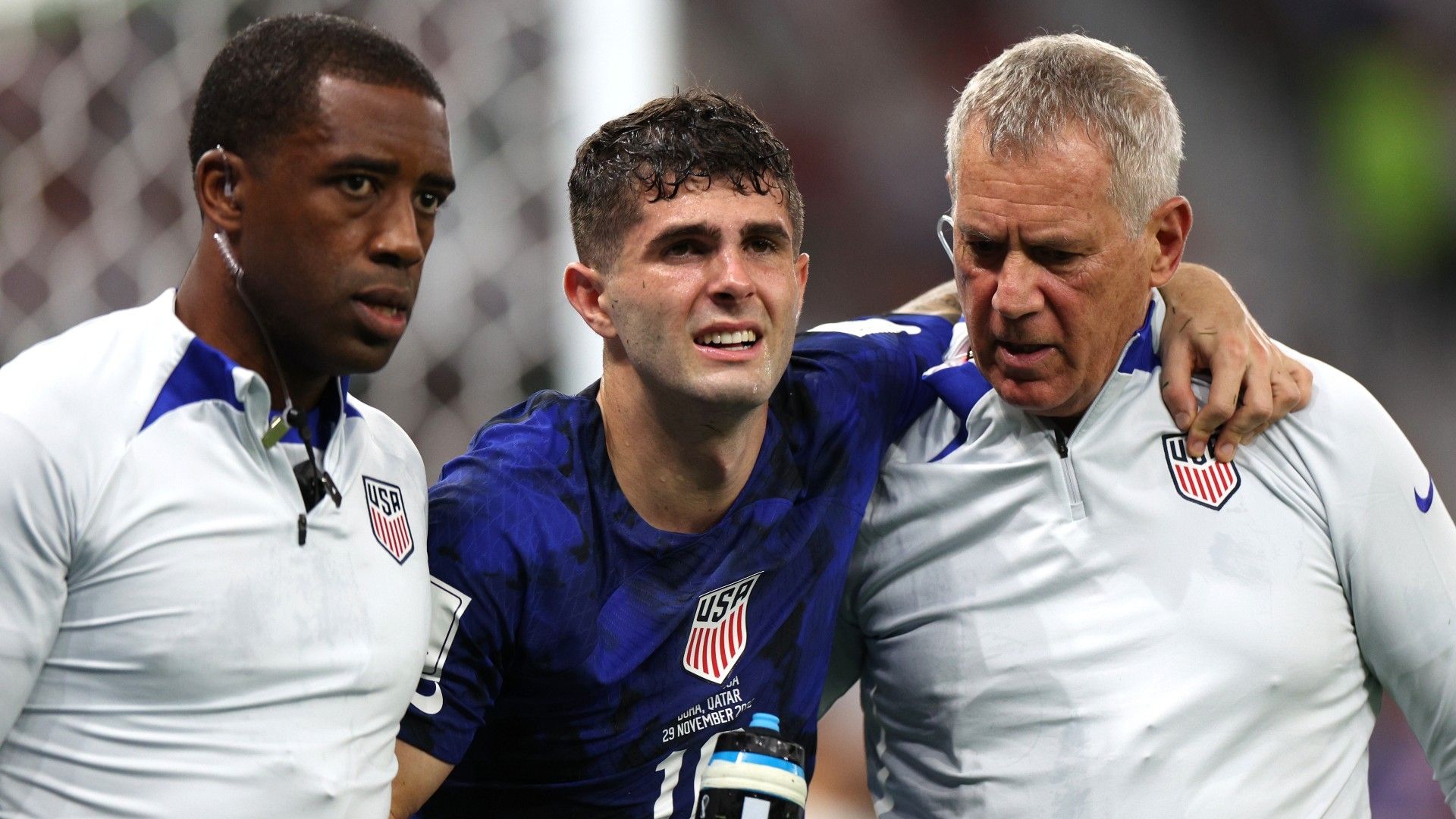 Christian Pulisic physios USMNT Iran 2022 World Cup