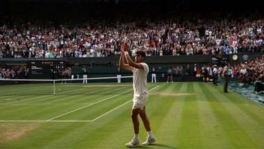 carlos alcaraz wimbledon 2024