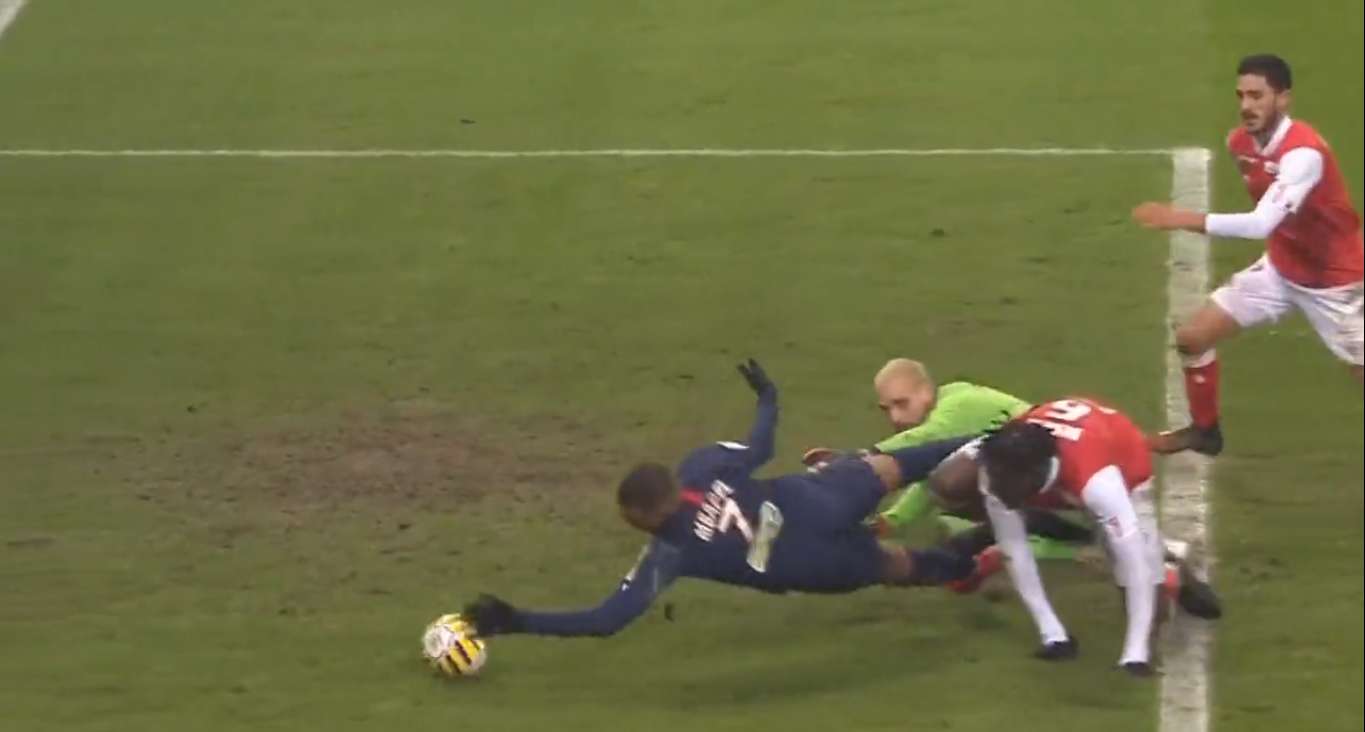 Mbappe handball Reims vs PSG