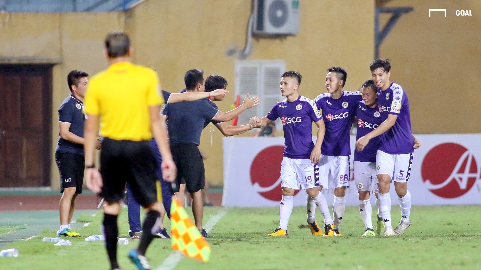 Nguyen Quang Hai Do Hung Dung Pham Thanh Luong Doan Van Hau Ha Noi vs Hai Phong V.League 2019