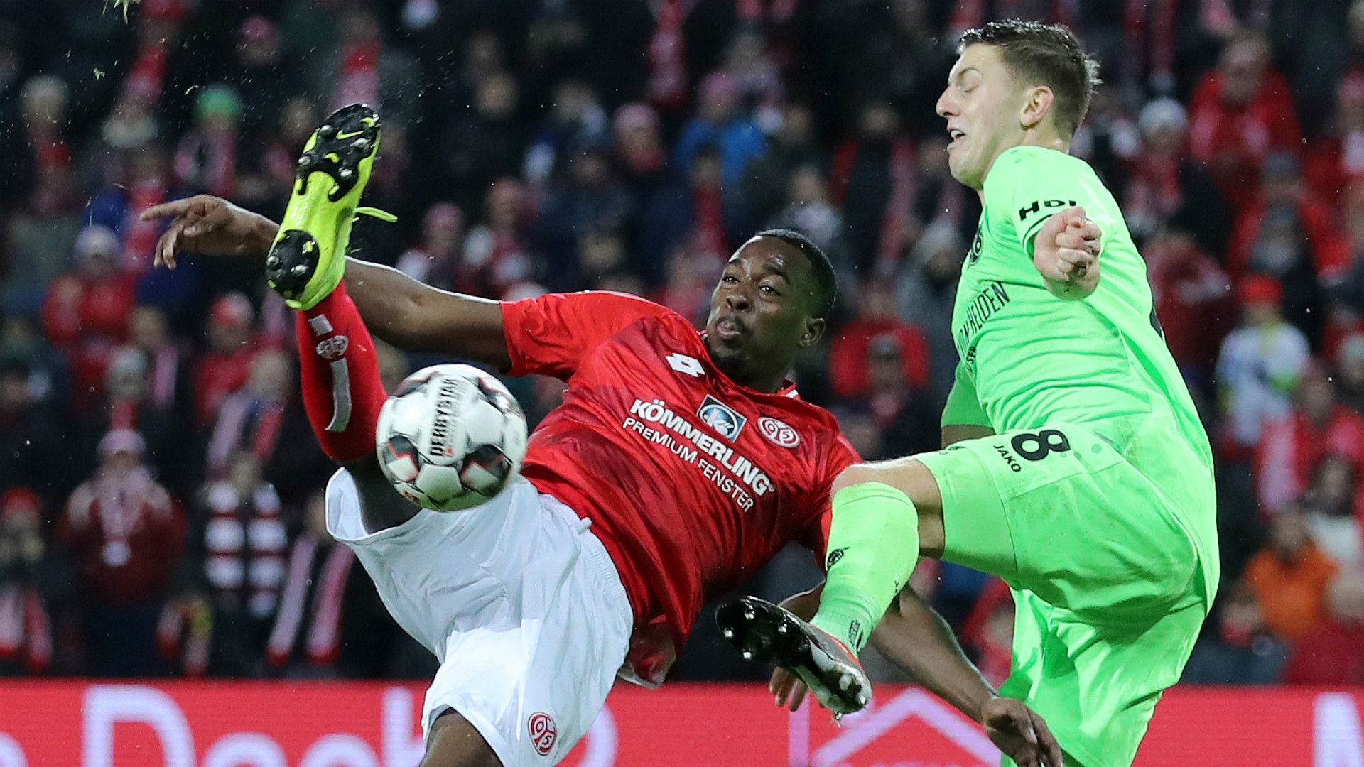 JEAN-PHILIPPE MATETA MAINZ KEVIN WIMMER HANNOVER GERMAN BUNDESLIGA 09122018