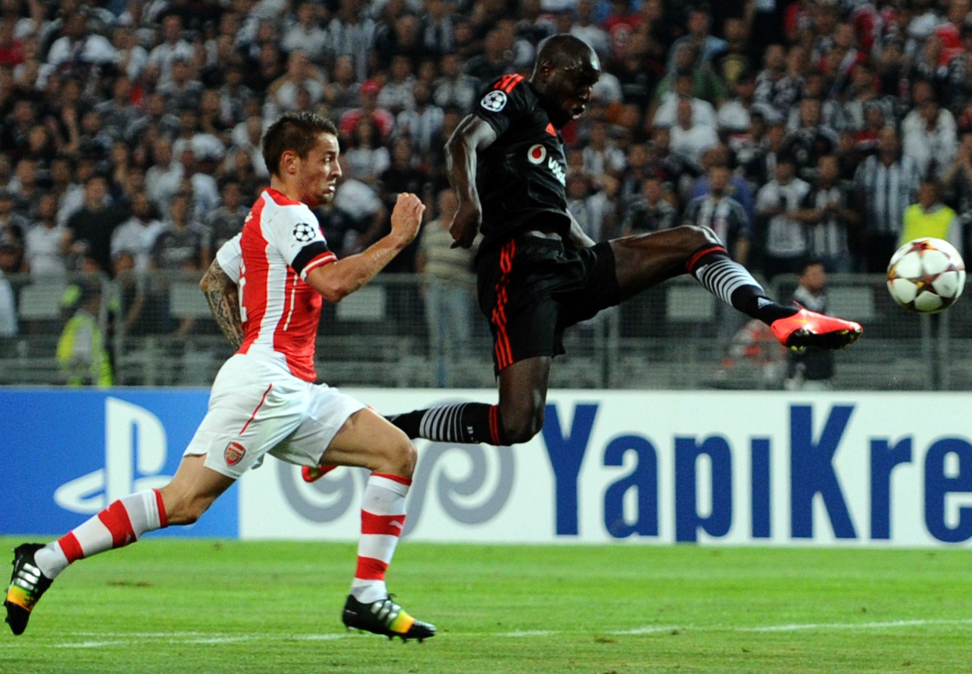 Demba Ba Besiktas Arsenal.