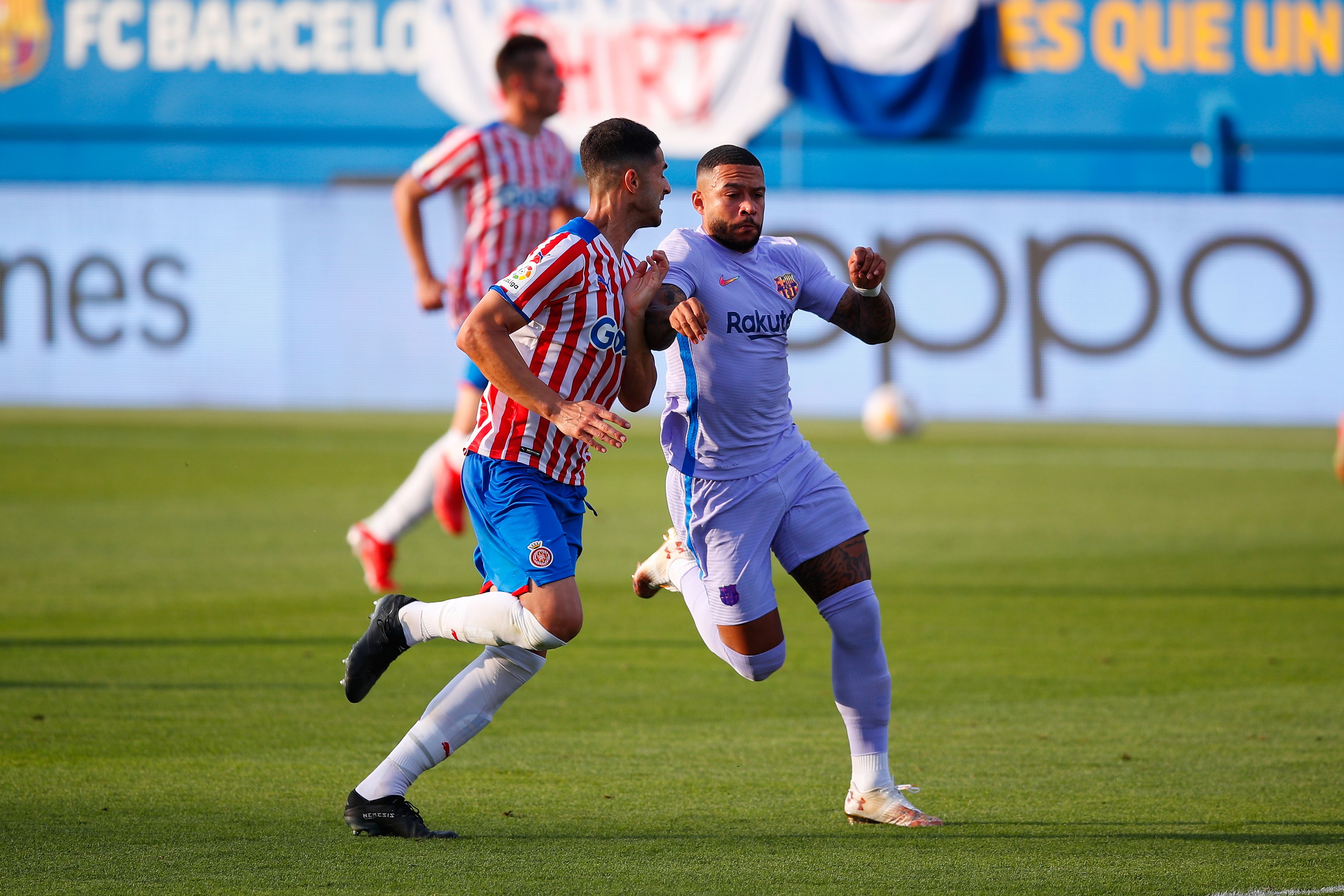 Memphis Depay Barcelona Girona