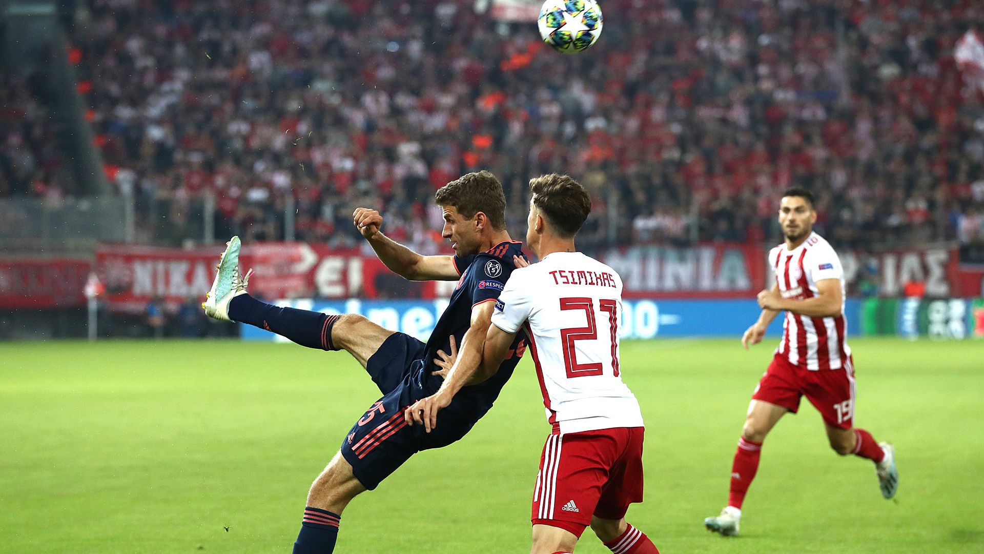 Thomas Müller Olympiakos FC Bayern