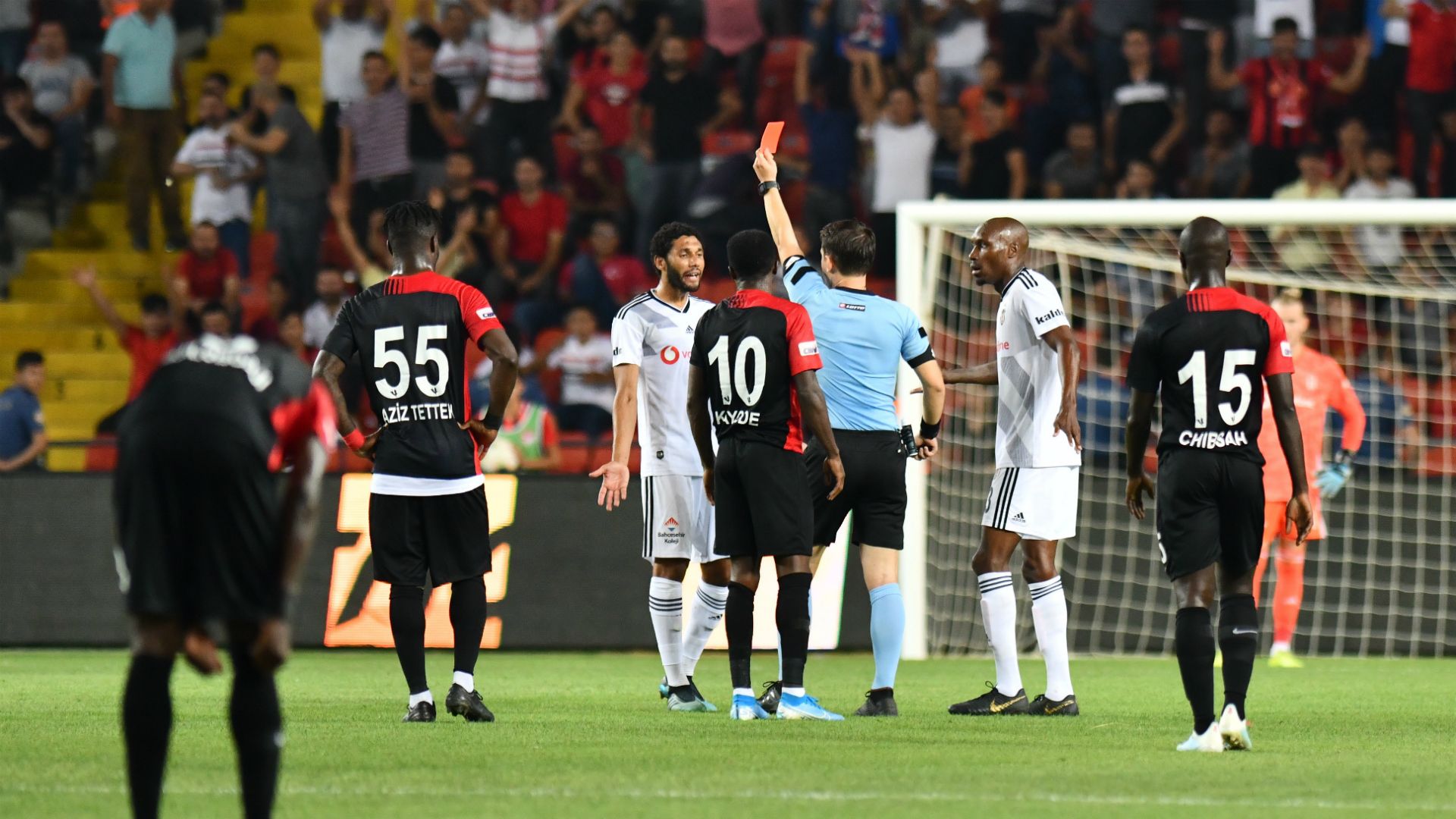 Olarenwaju Kayode Mohamed Elneny Gazisehir Besiktas 09142019