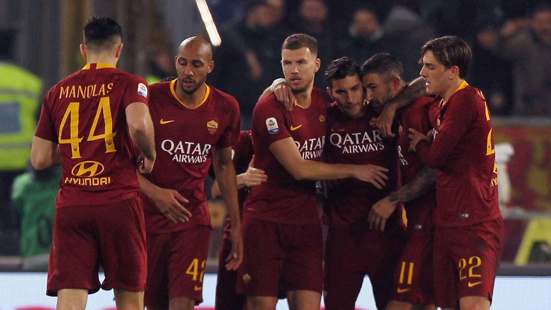 Roma celebrate vs Bologna