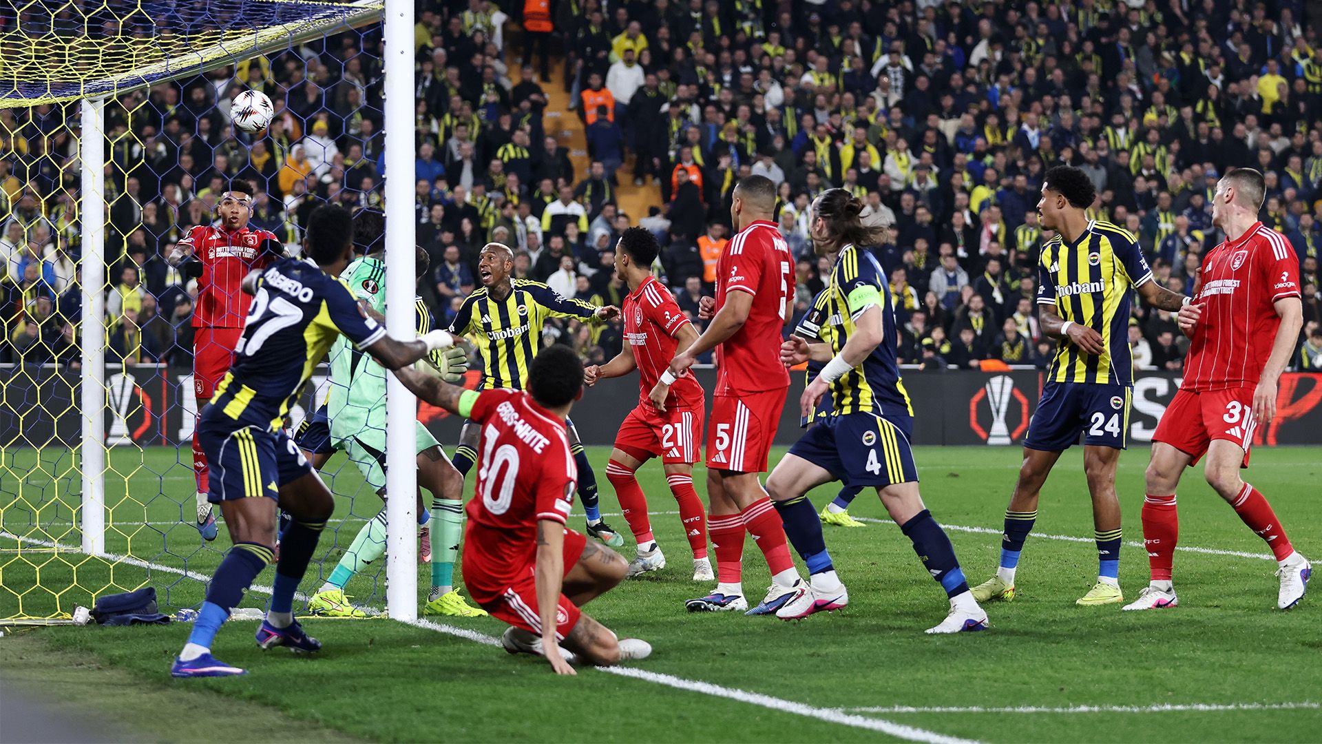Nottingham Forest vs Fenerbahce