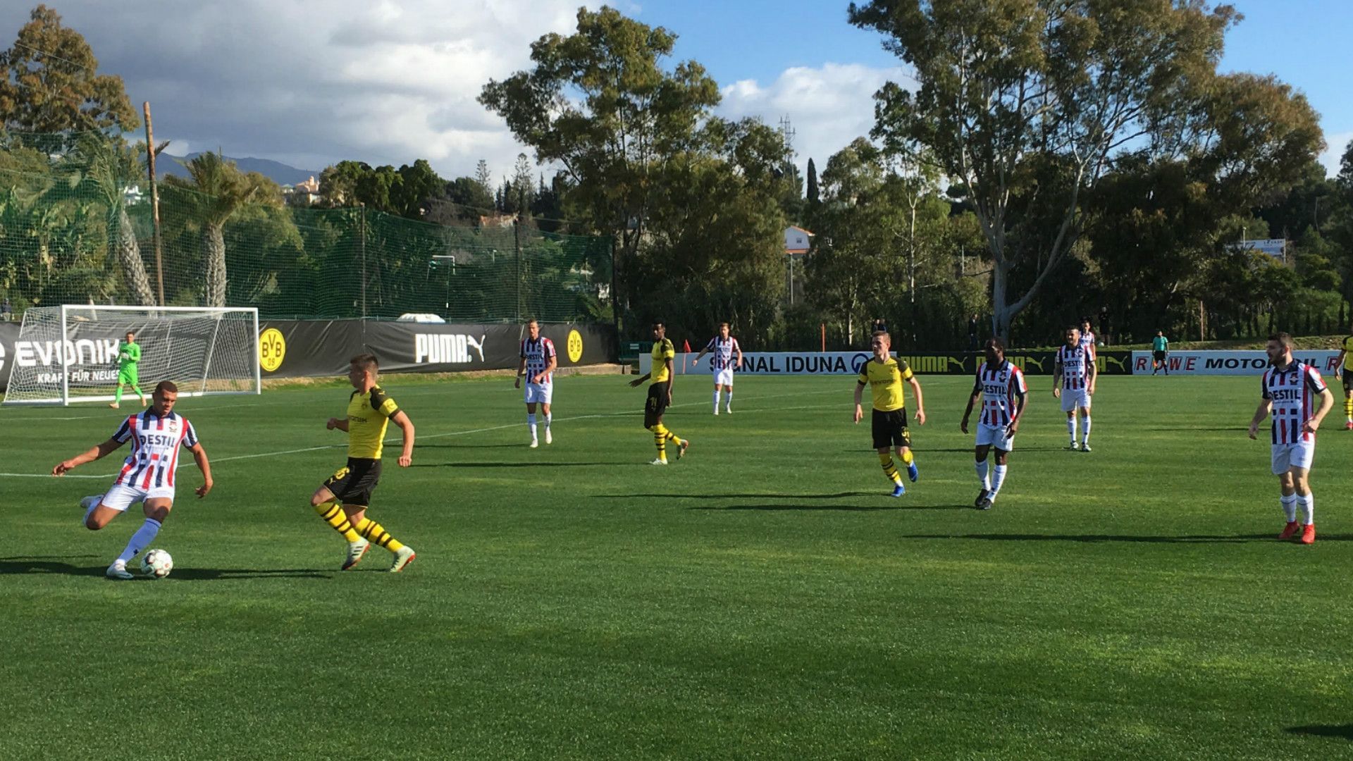 Borussia Dortmund BVB Willem II 11012019