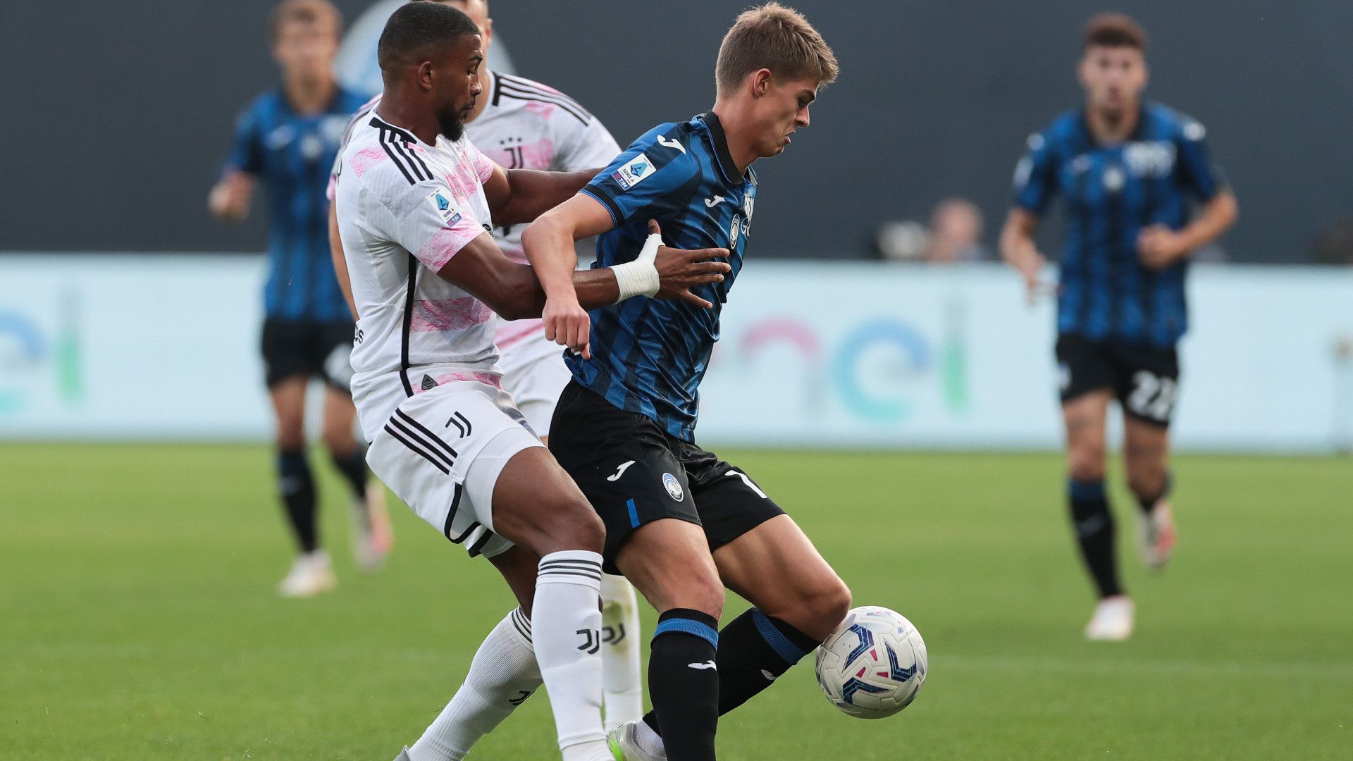 BREMER JUVENTUS CHARLES DE KETELAERE ATALANTA SERIE A 01102023