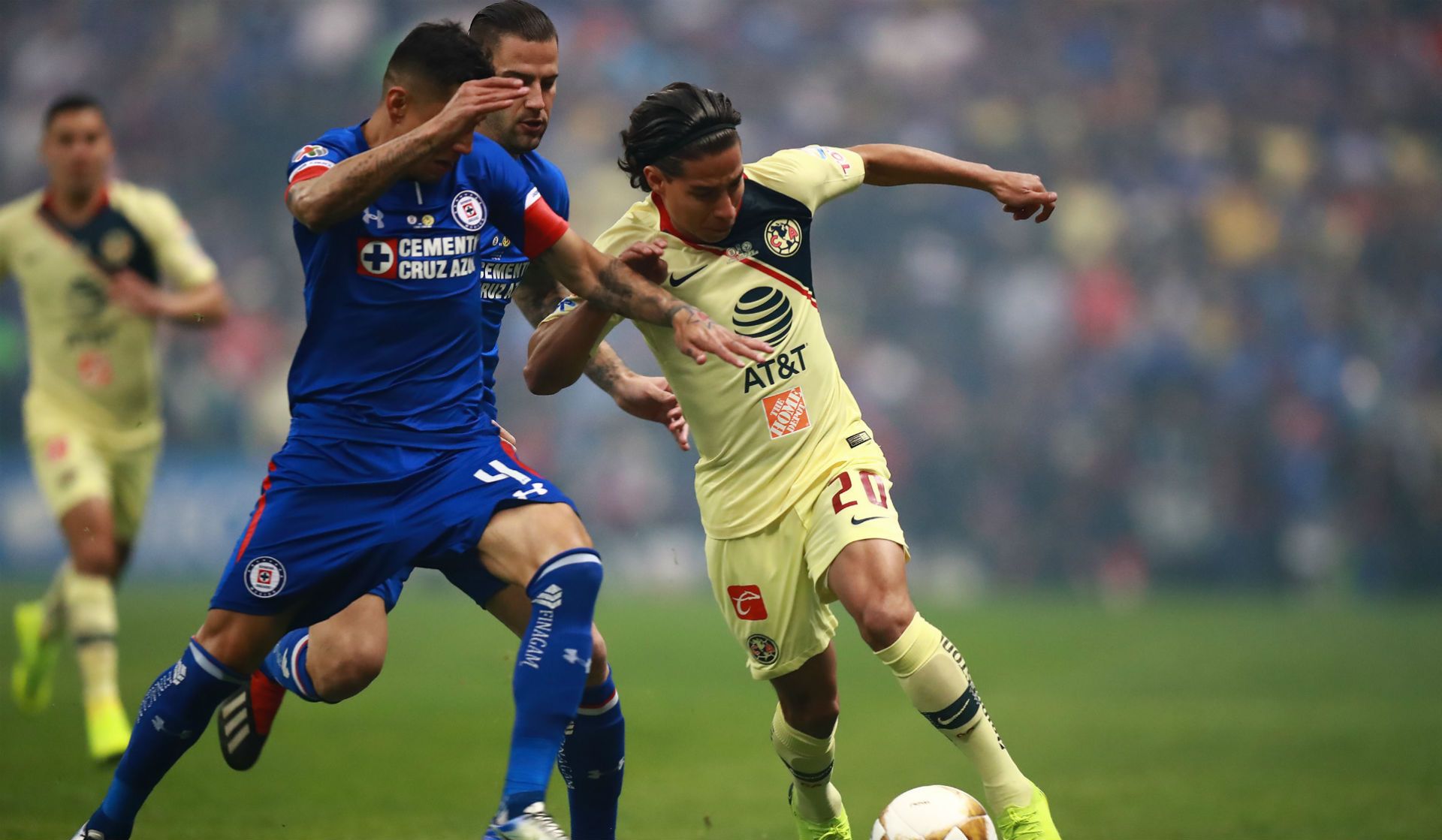 Diego Lainez Campeón Apertura 2018