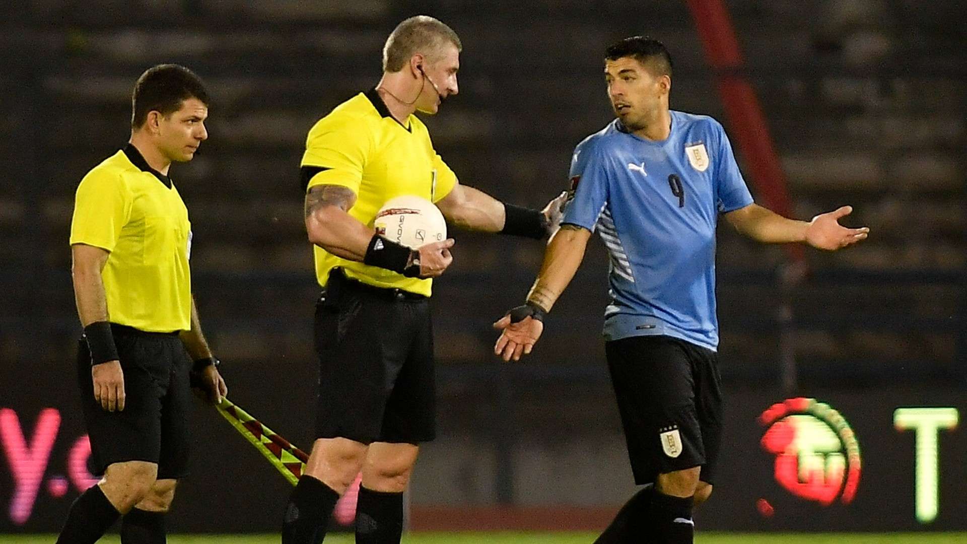 Anderson Daronco, Uruguay, Luis Suarez