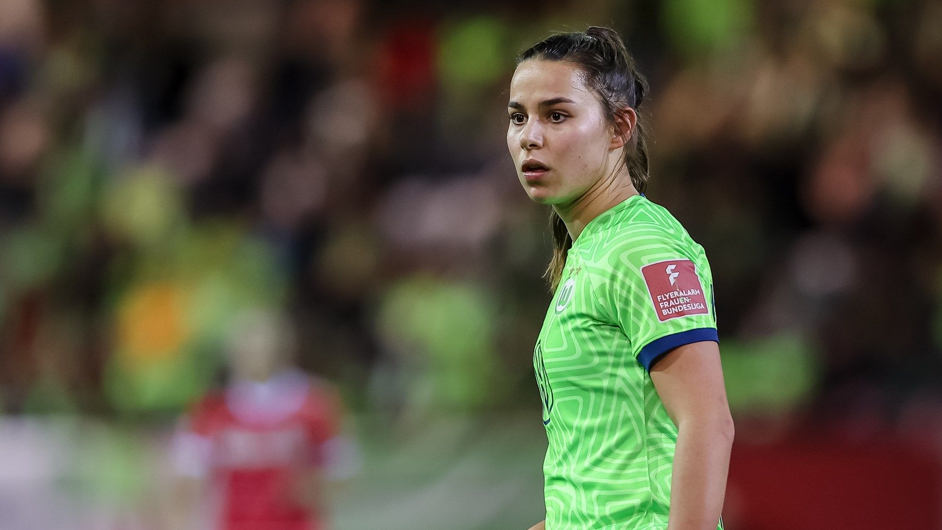 Lena Oberdorf Wolfsburg Women 2022-23