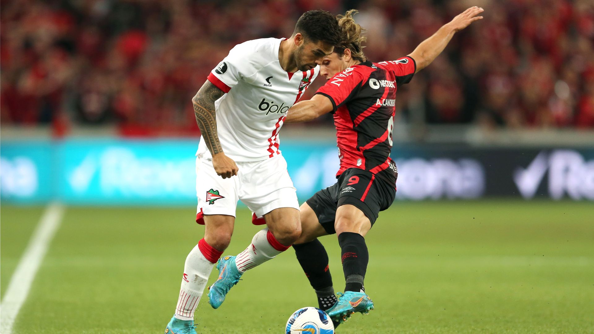 emanuel mas estudiantes paranaense copa libertadores 04082022