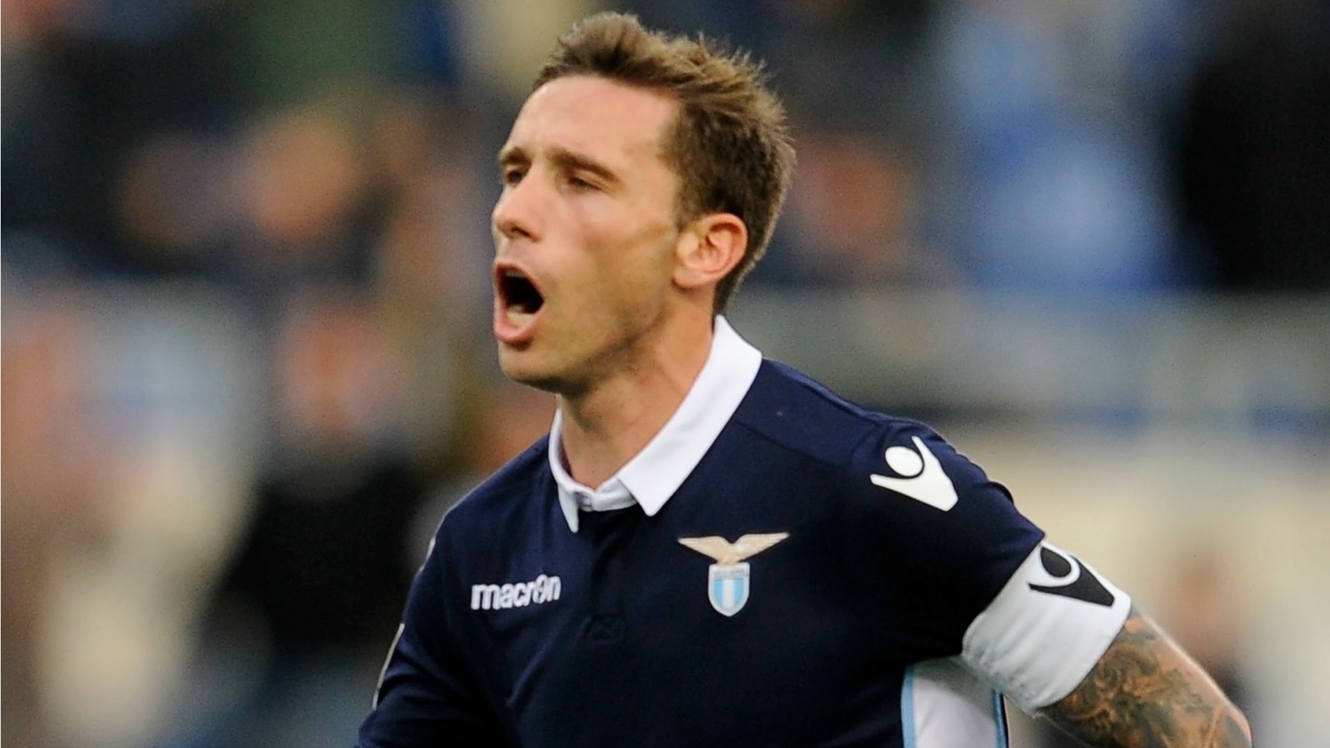 Lucas Biglia celebrating Lazio Genoa Serie A 20112016