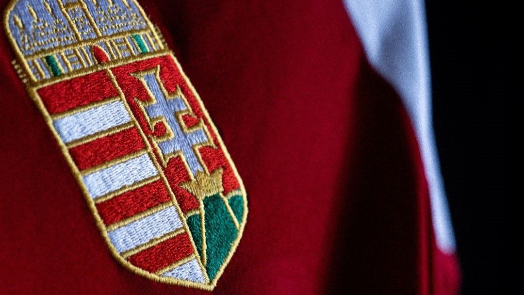 magyar válogatott címer