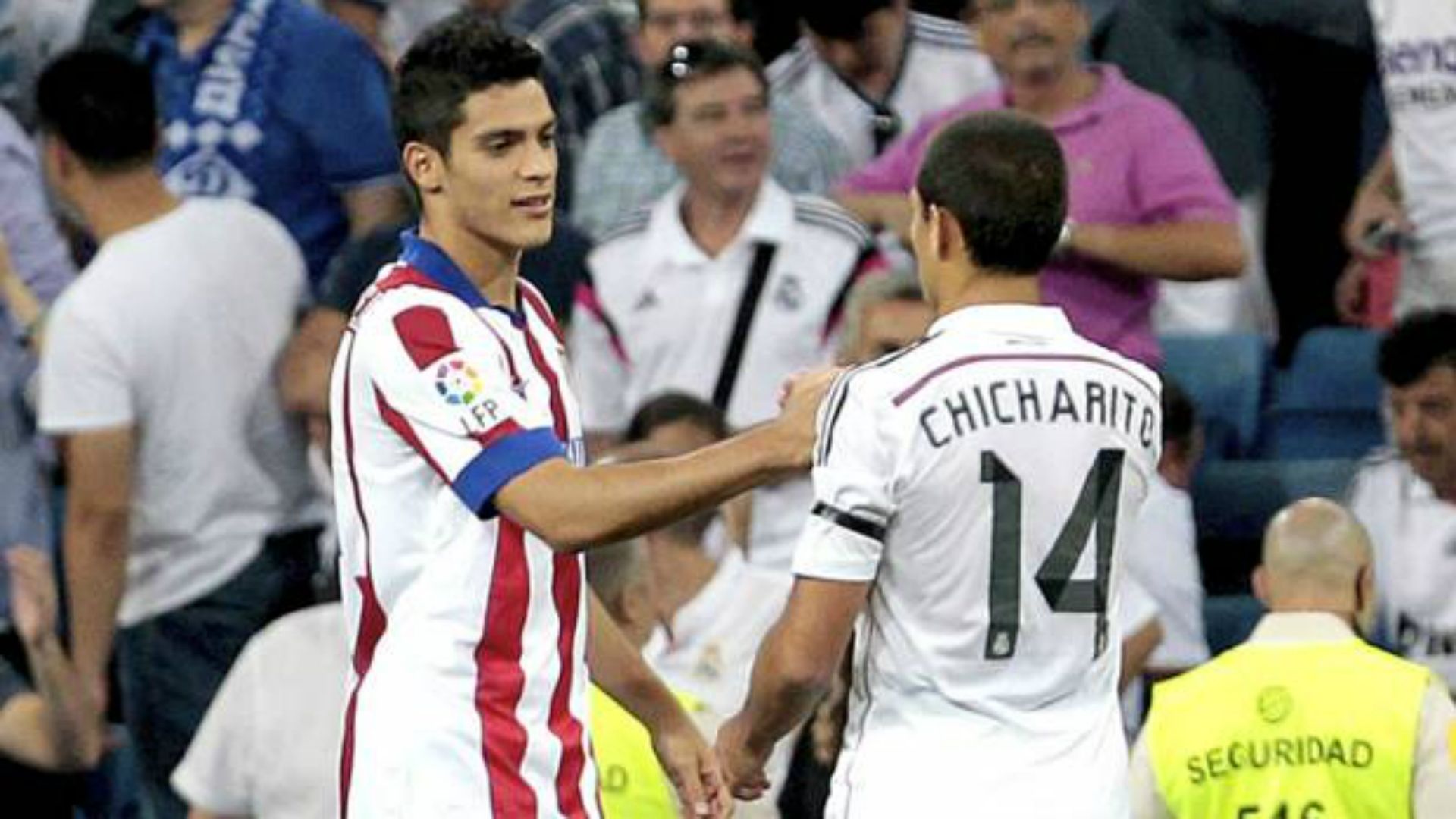 Raúl Jiménez - Chicharito