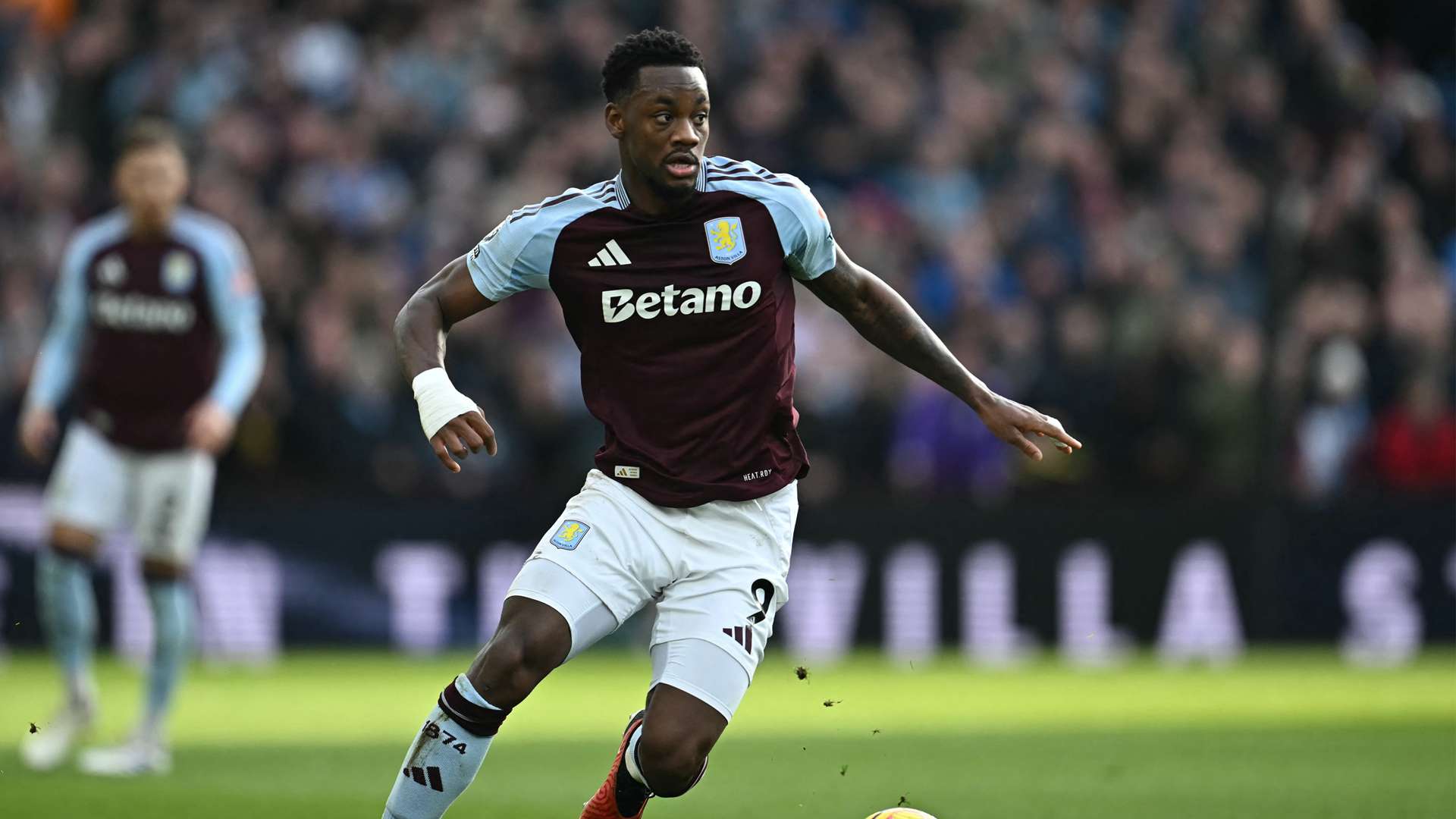 Jhon Duran, Aston Villa