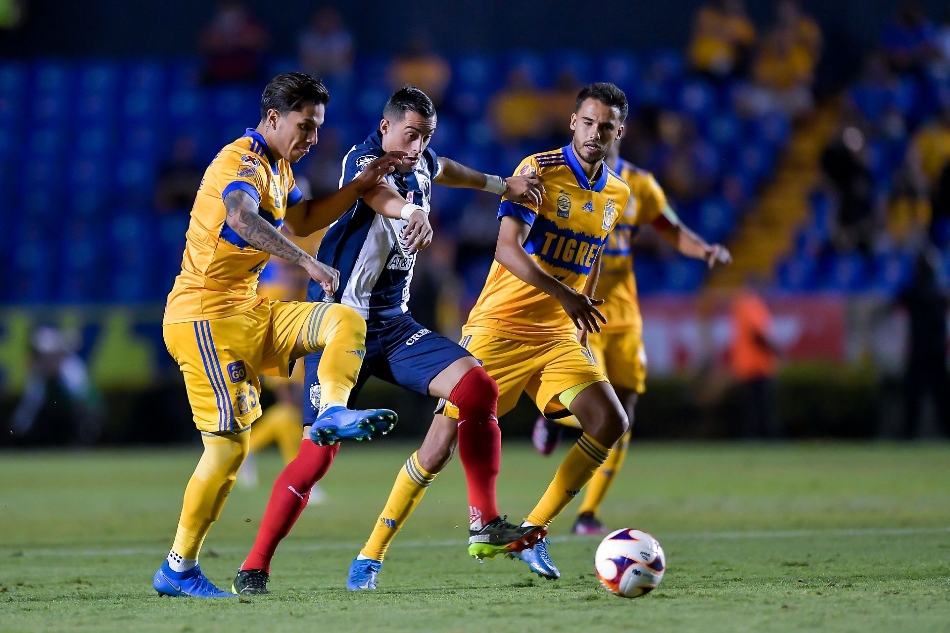 Carlos Salcedo, Rogelio Funes Mori, Diego Reyes Tigres vs Monterrey Guardianes 2021