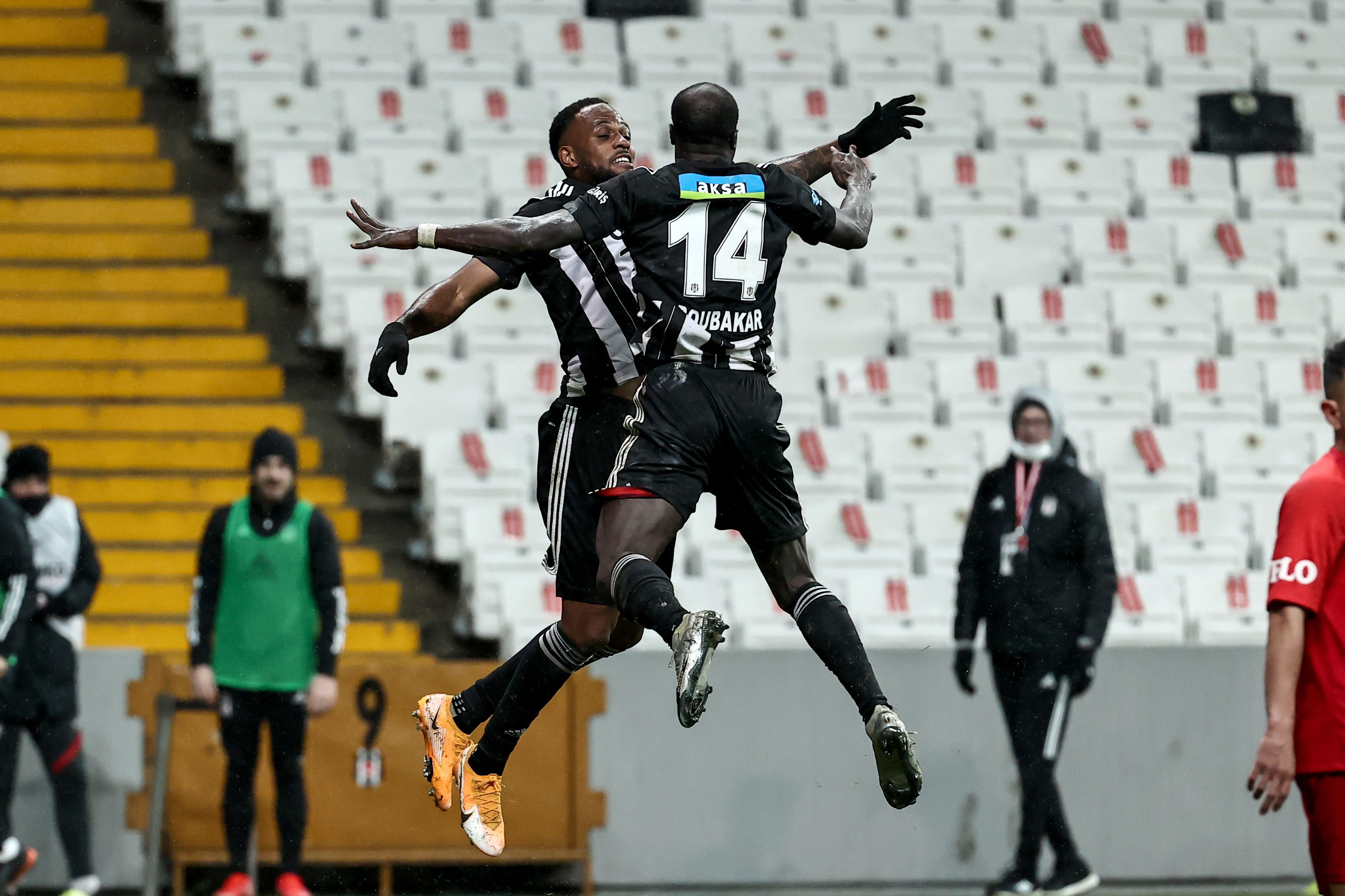Vincent Aboubakar & Cyle Larin. Besiktas vs Gaziantep FK 03.06.2021