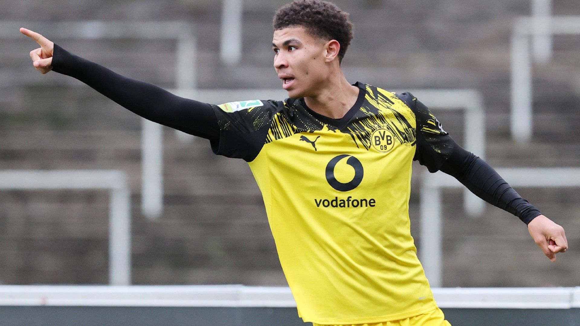 JORDI PAULINA BORUSSIA DORTMUND