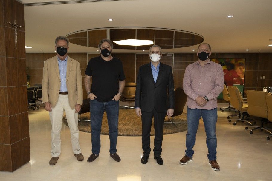 Alessandro Barcellos, Landim, Casares