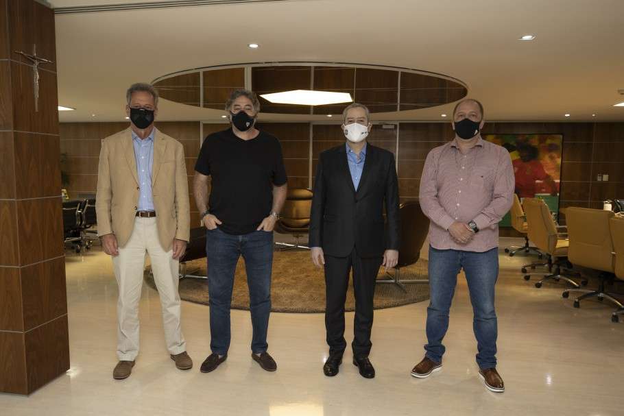 Alessandro Barcellos, Landim, Casares