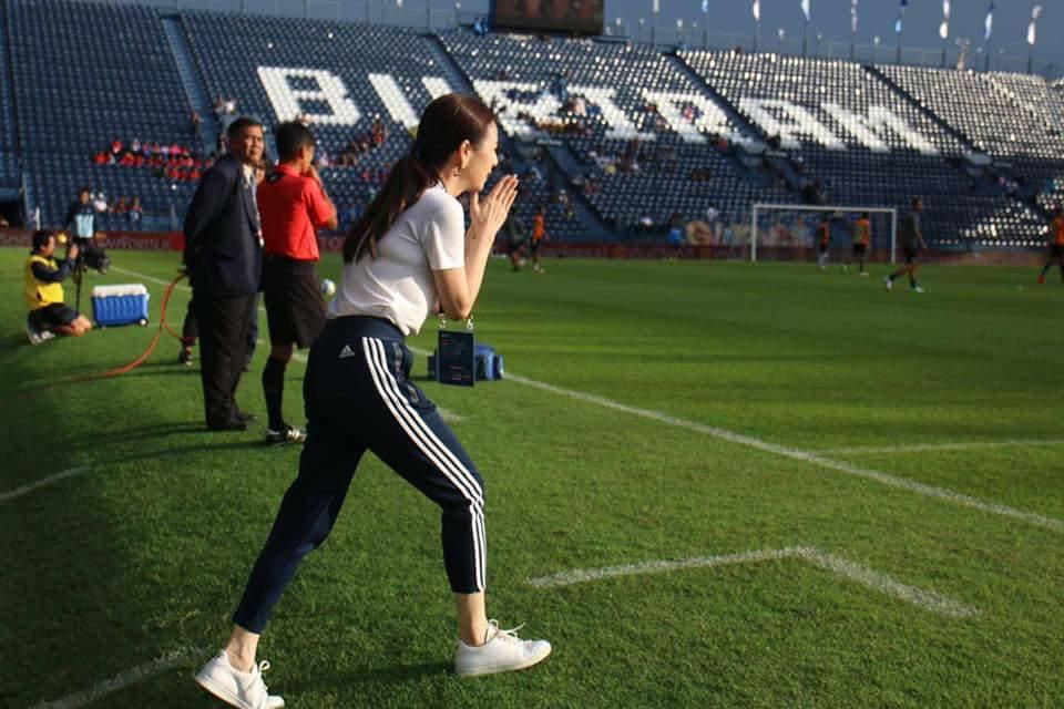 นวลพรรณ ล่ำซำ