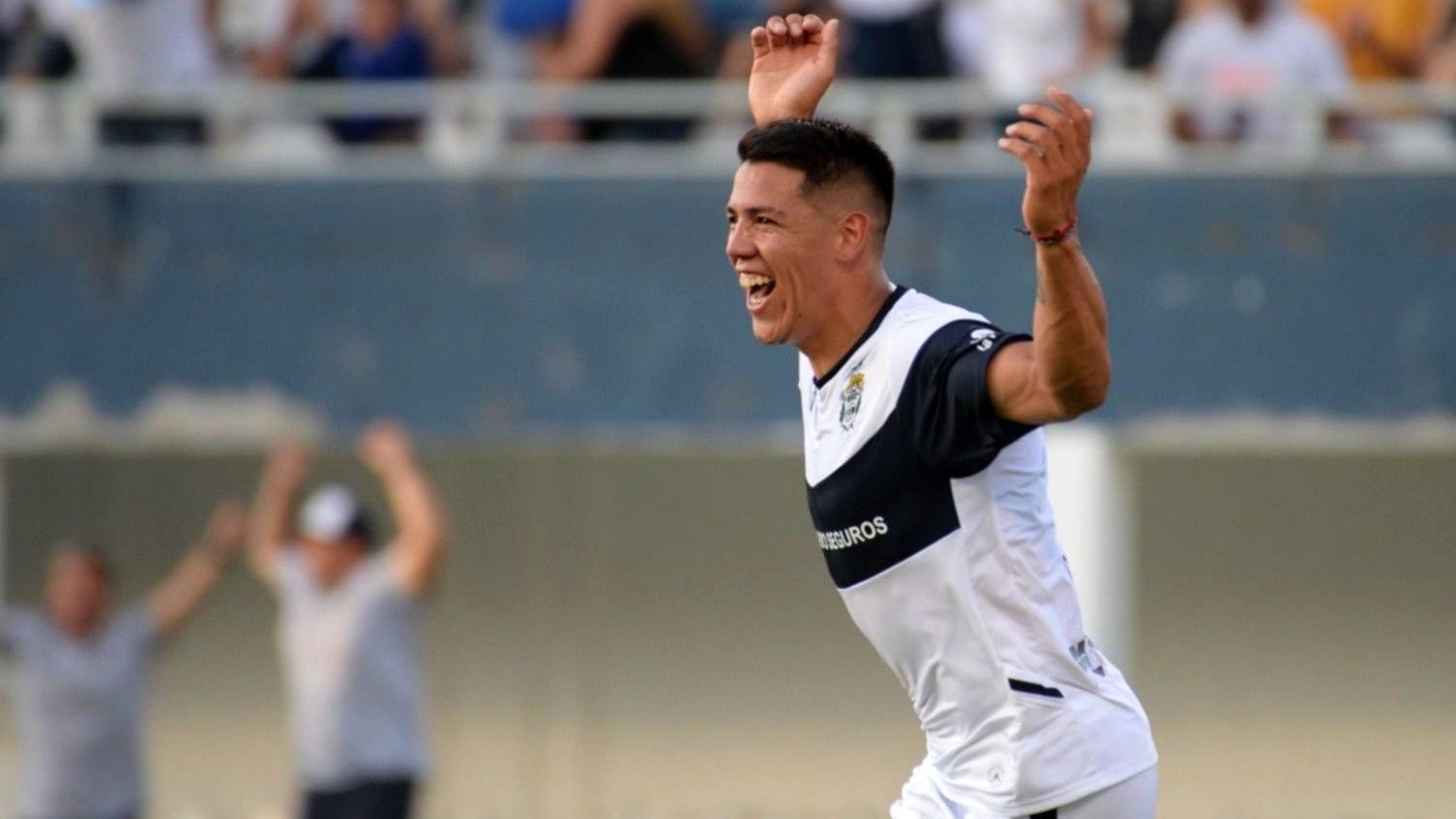 Nicolas Contin Gimnasia 2020