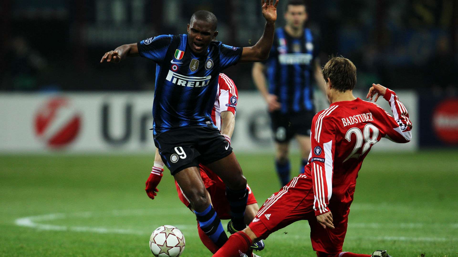 Holger Badstuber Samuel Eto'o FC Bayern Inter Mailand 2011
