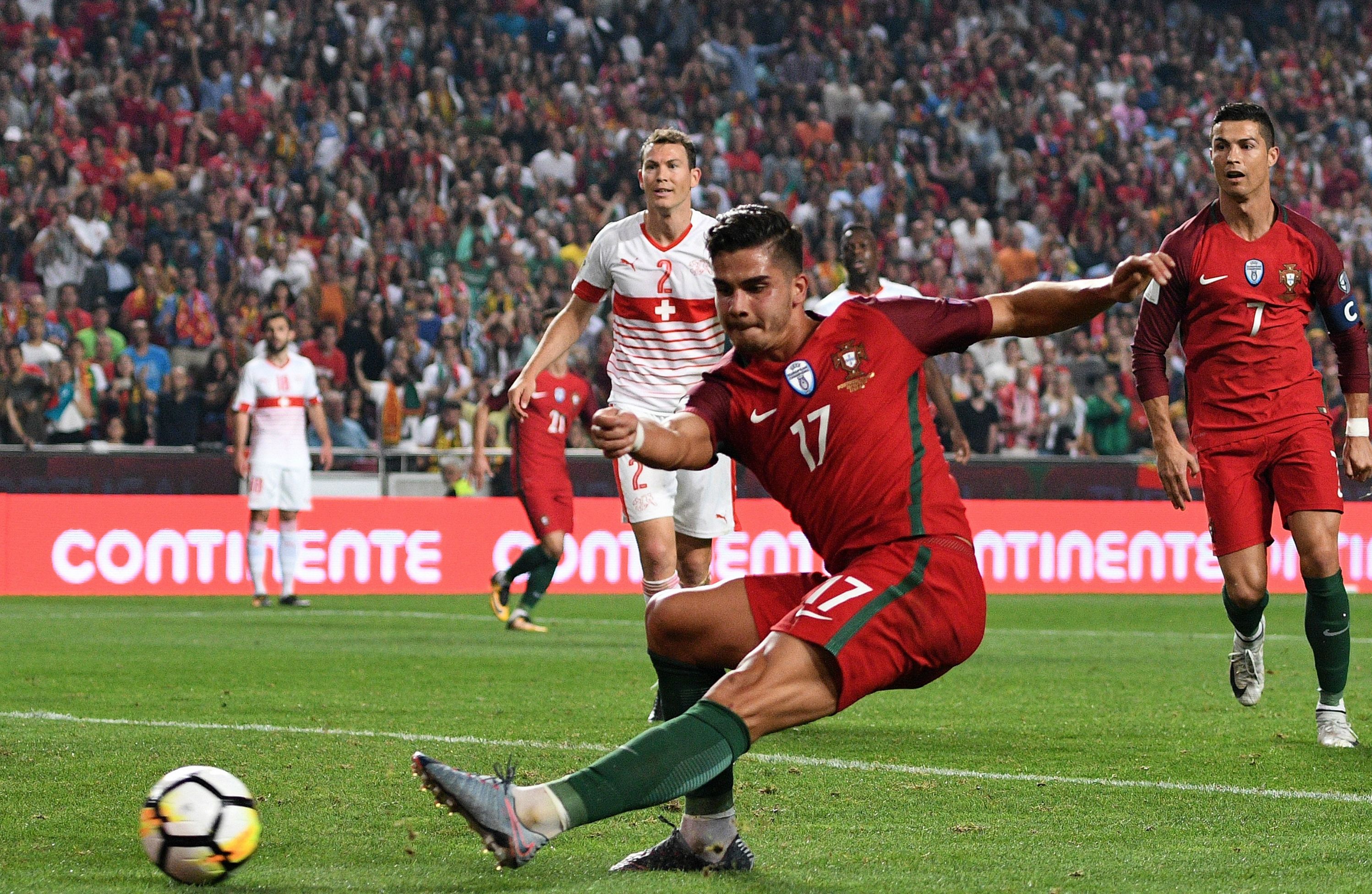 Andrè Silva Stephan Lichtsteiner Portugal Switzerland