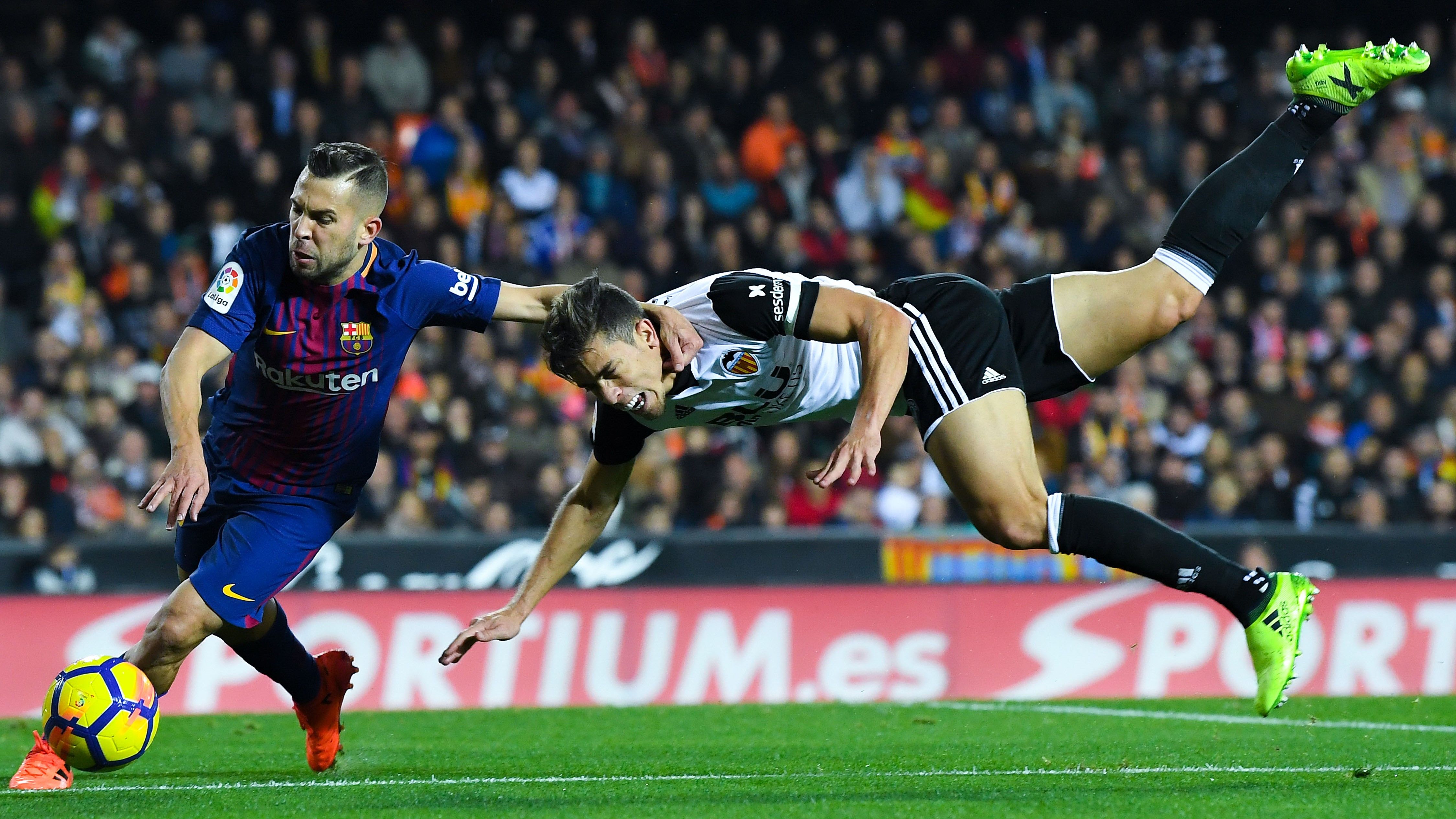 Jordi Alba Gabriel Valencia Barcelona LaLiga 26112017