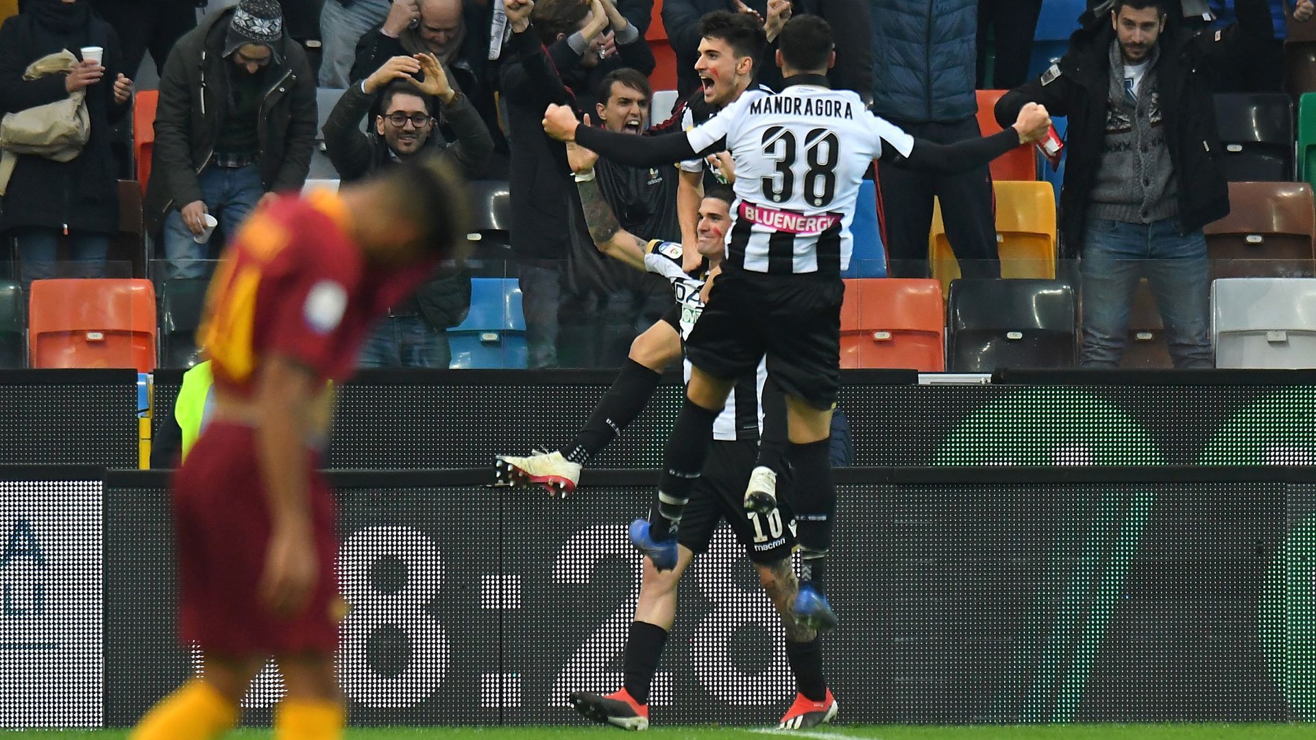 Rodrigo De Paul goal Udinese Roma
