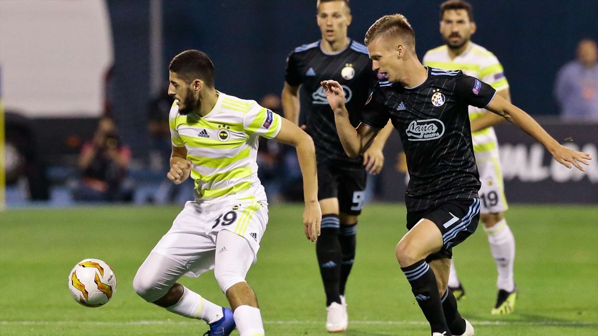 Yassine Benzia David Olmo Dinamo Zagreb Fenerbahce 9202018 UEL