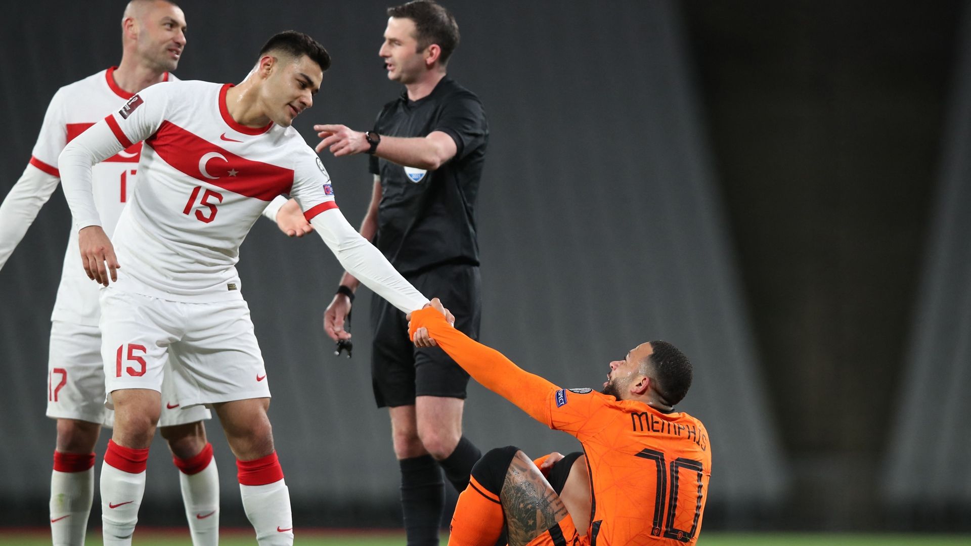 Turquía vs. Holanda, Depay