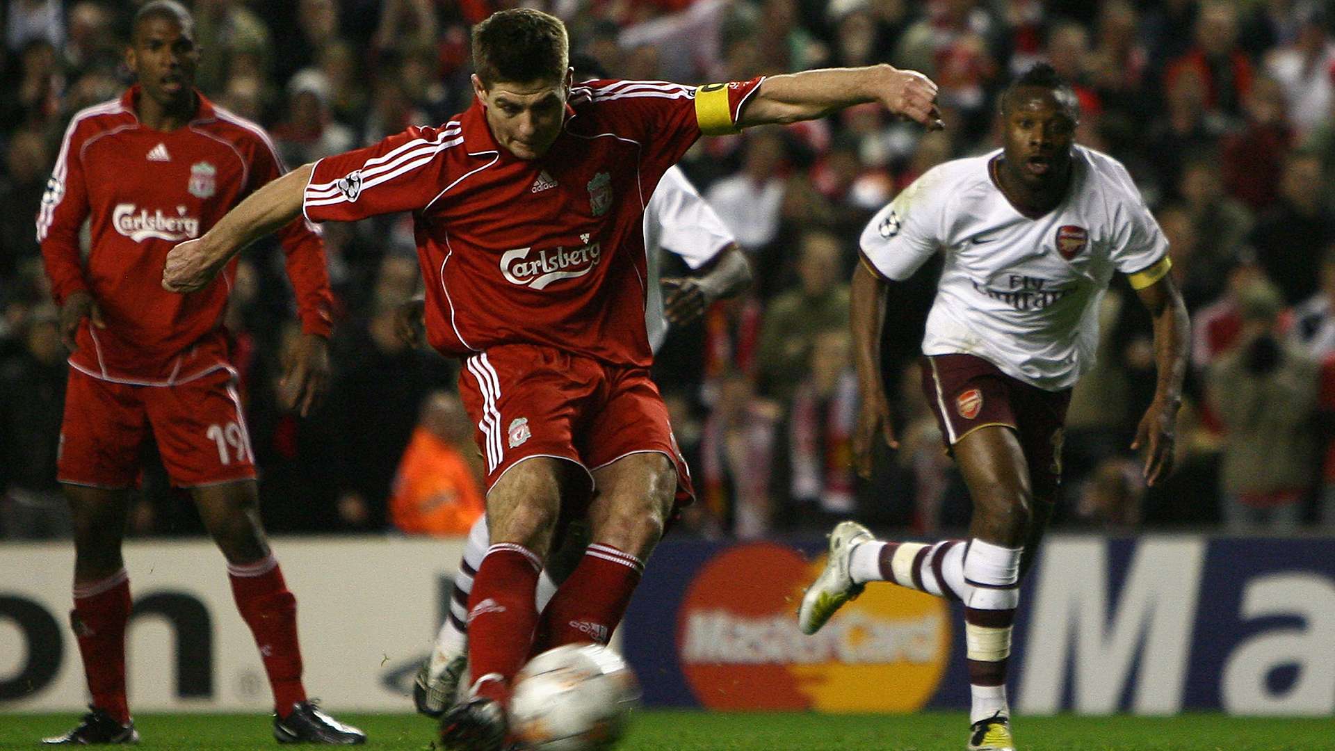 Gerrard Liverpool Arsenal 04082008