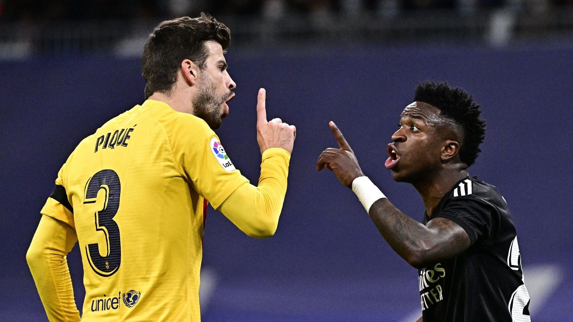 Gerard Pique Vinicius Junior Real Madrid vs Barcelona La Liga Clasico 2021-22