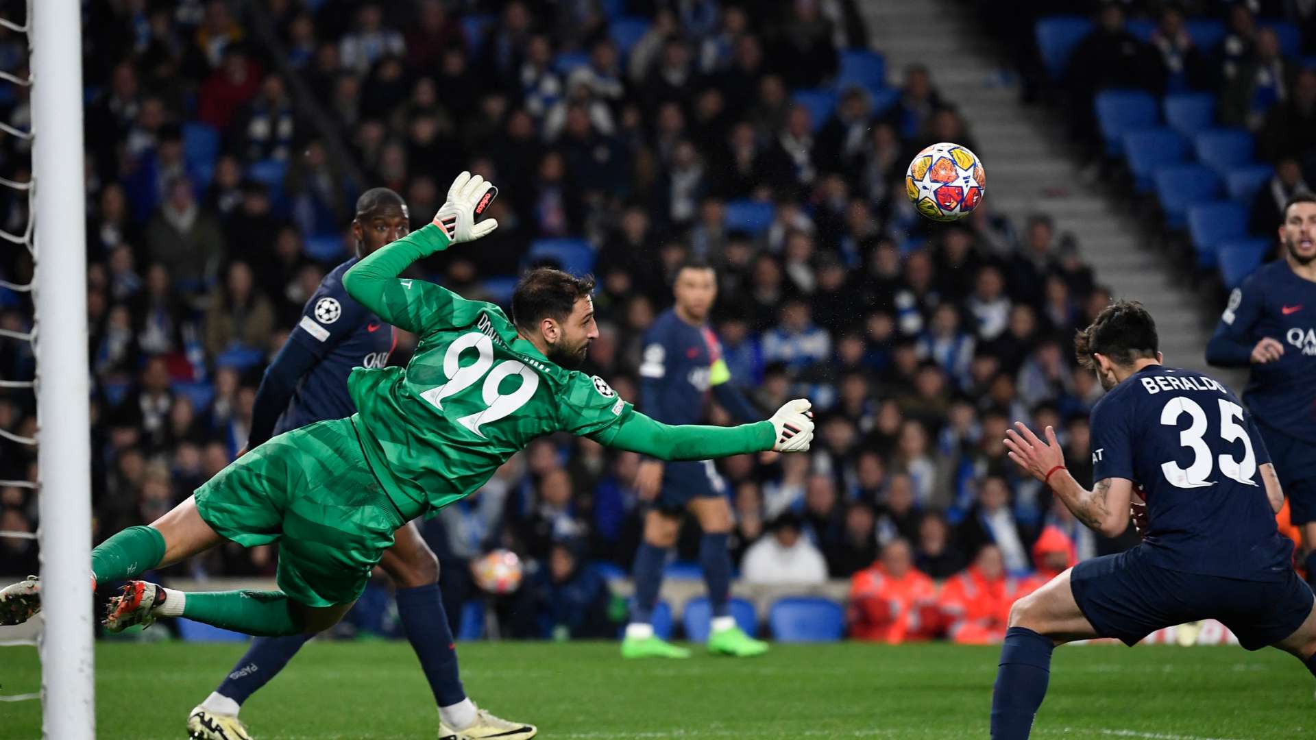 Gianluigi Donnarumma PSG 2023-24