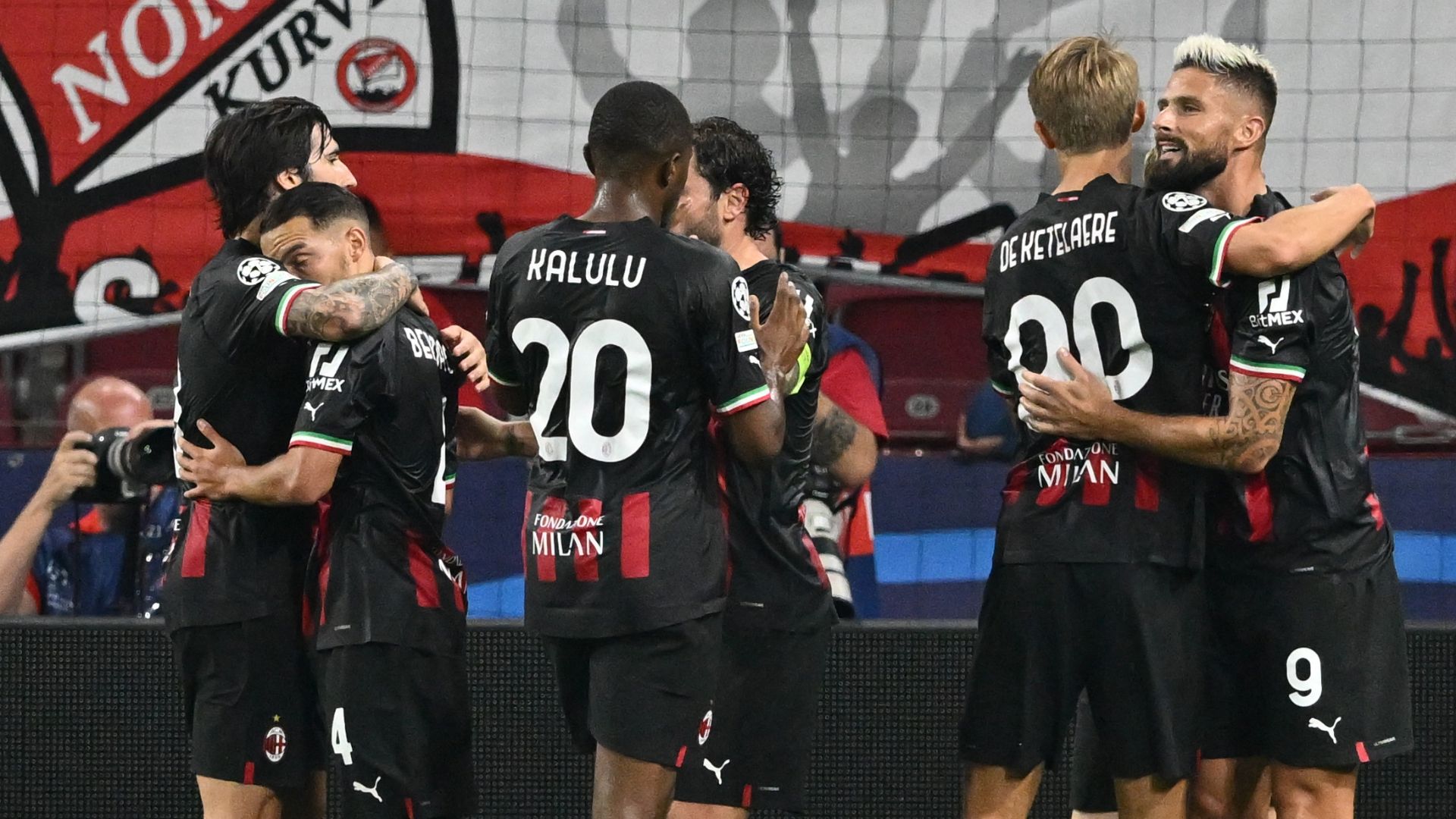 Milan celebrating Champions League