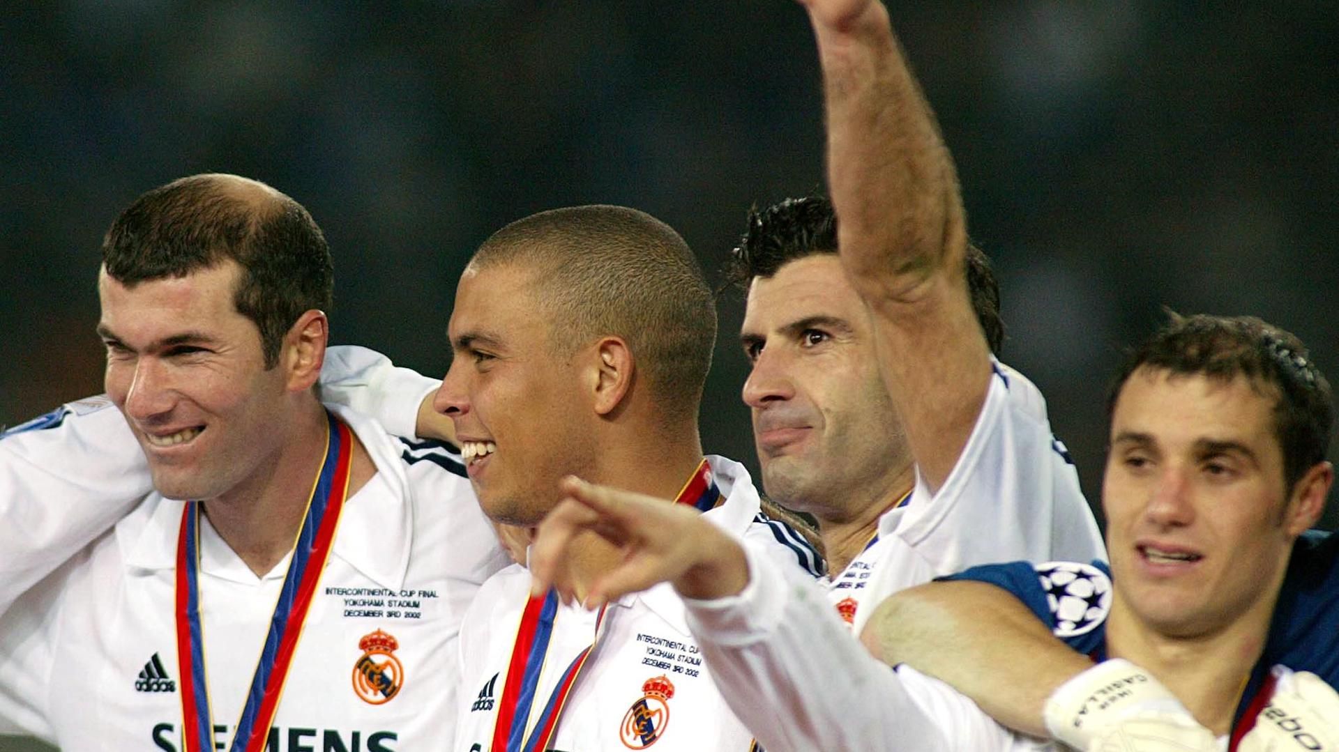 Zidane Ronaldo Figo Helguera Real Madrid